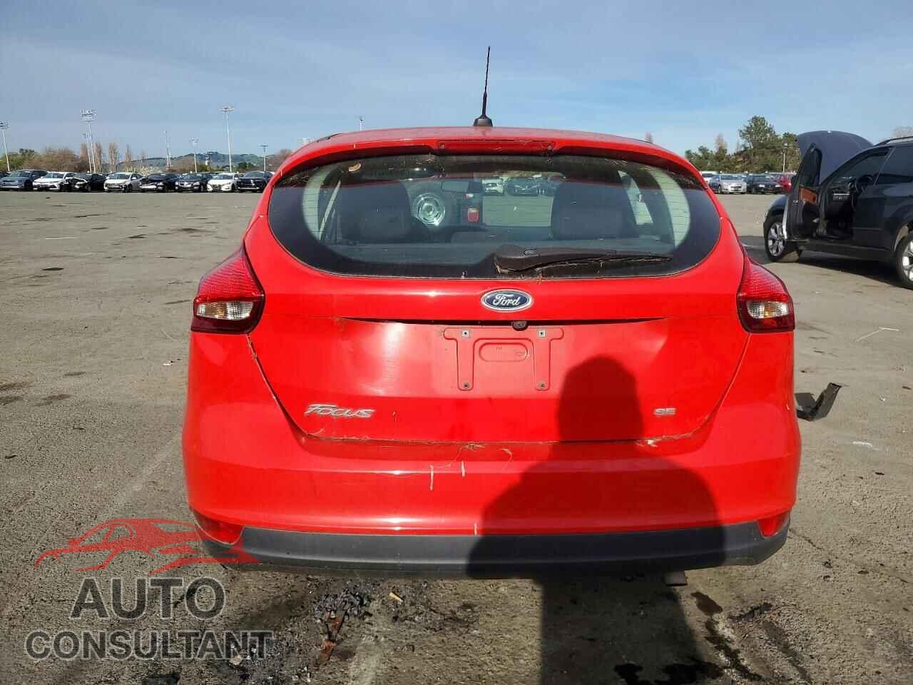 FORD FOCUS 2017 - 1FADP3K25HL231747