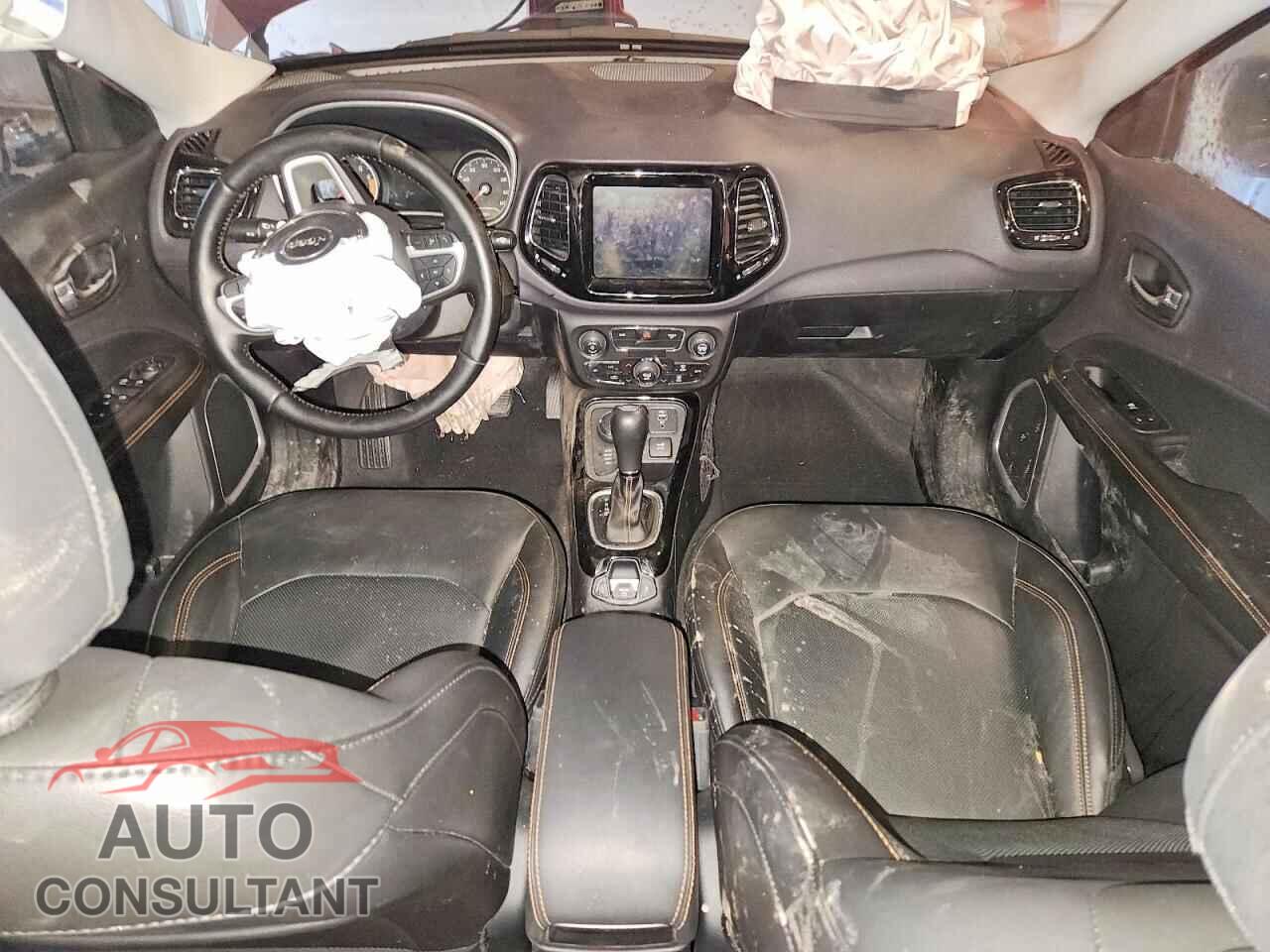 JEEP COMPASS 2020 - 3C4NJDCB9LT196454