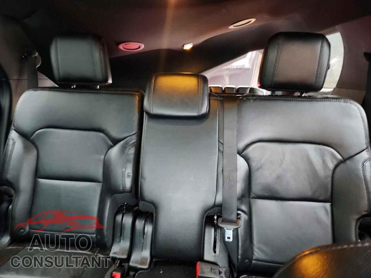 FORD EXPLORER 2018 - 1FM5K7D86JGA52455