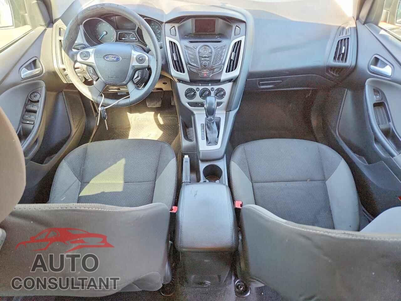 FORD FOCUS 2013 - 1FADP3F24DL244820