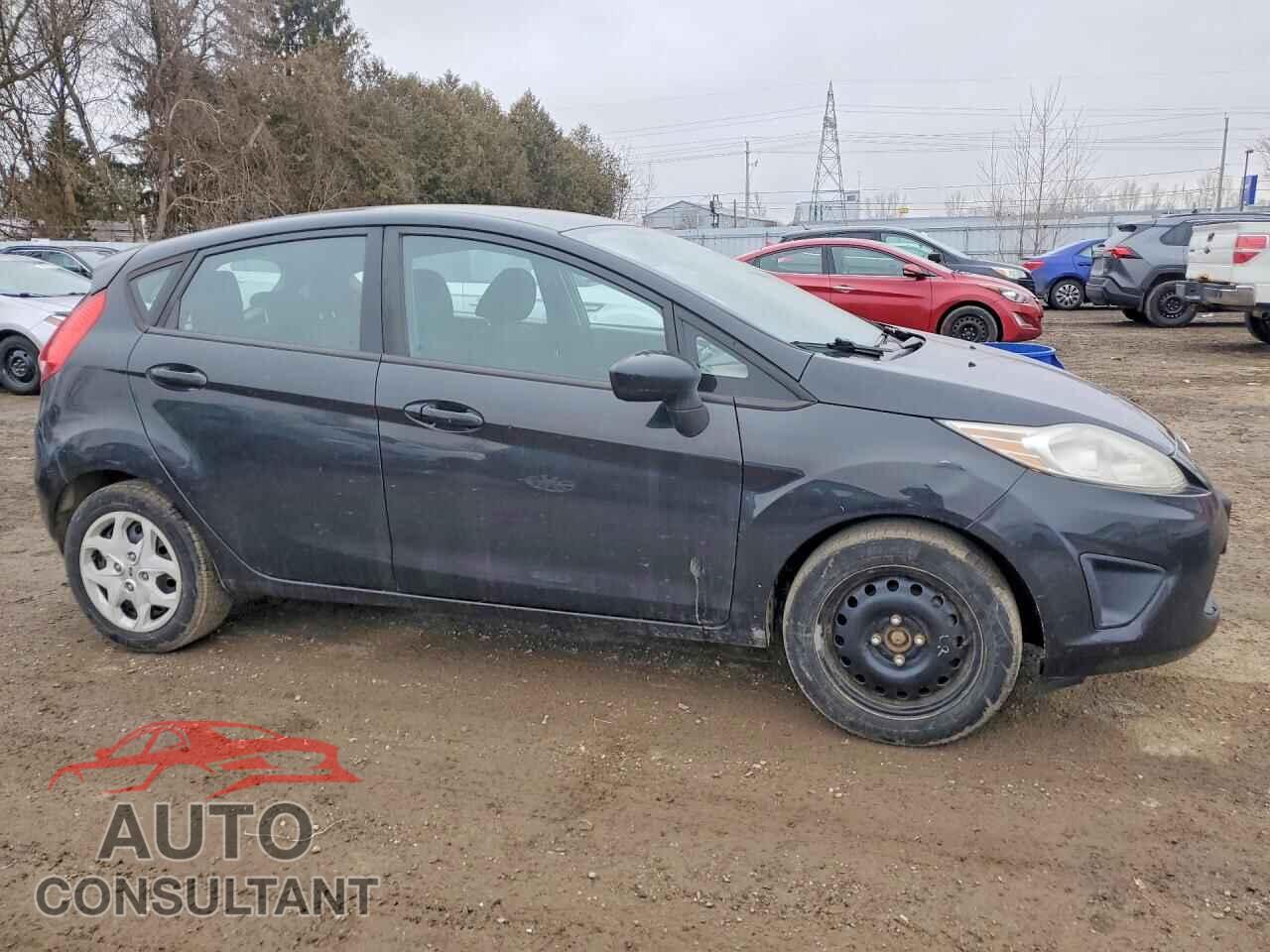 FORD FIESTA 2013 - 3FADP4EJ1DM139584
