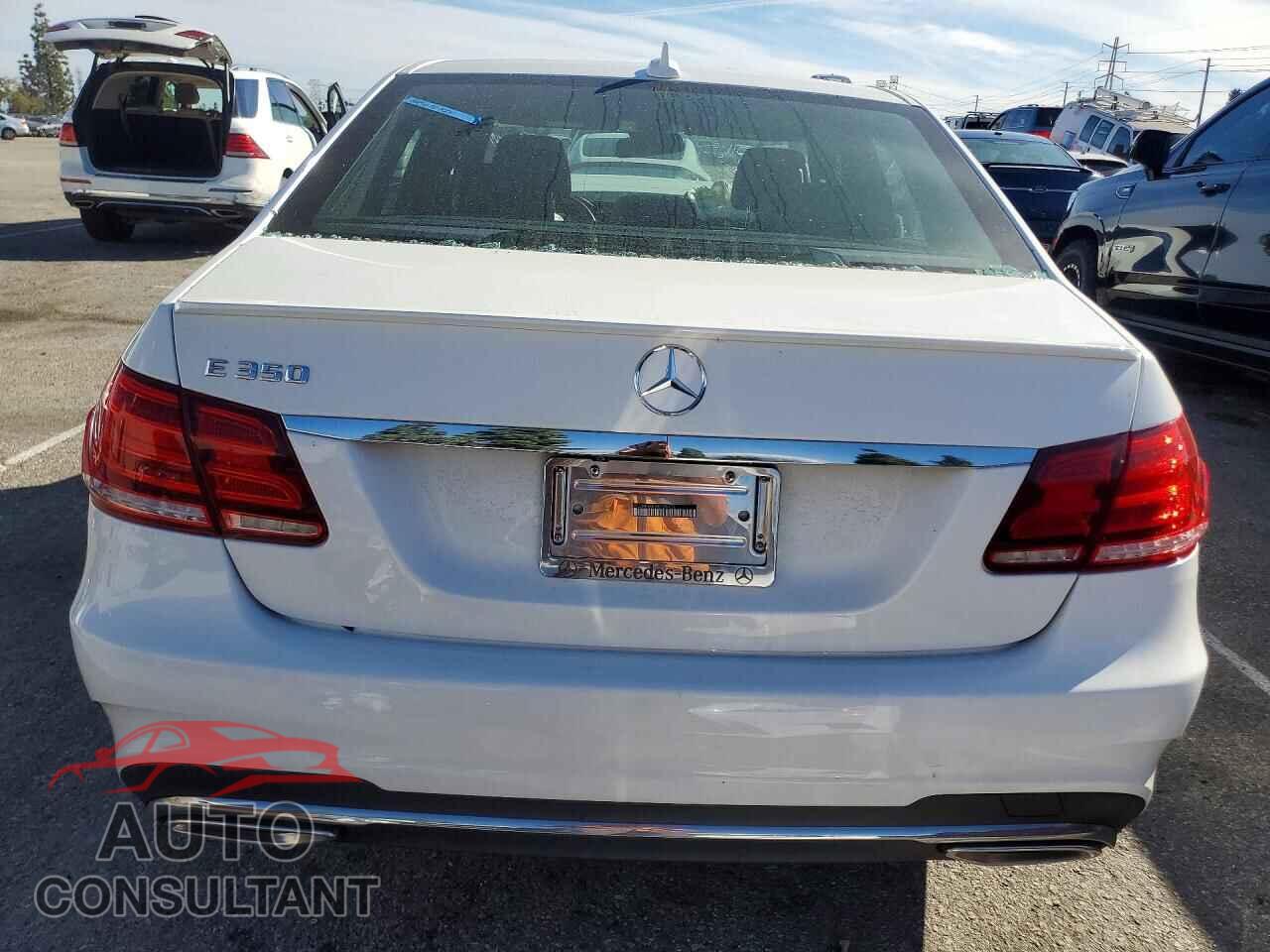 MERCEDES-BENZ E-CLASS 2015 - WDDHF5KB3FB120133