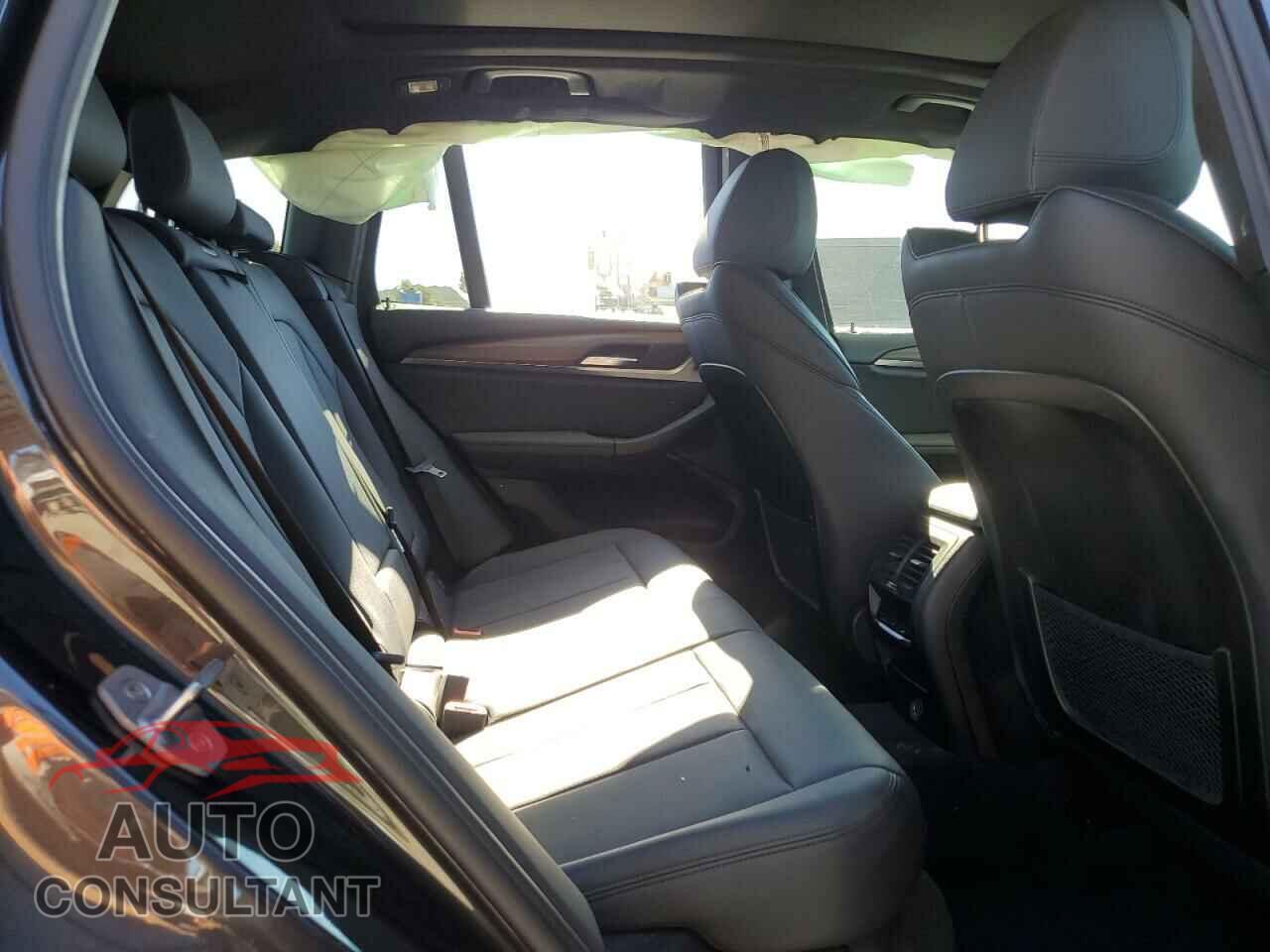 BMW X3 2019 - 5UXTR7C56KLR45005