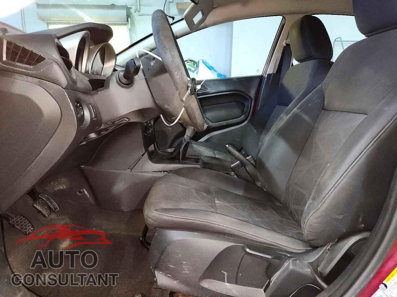 FORD FIESTA 2011 - 3FADP4EJ7BM105517