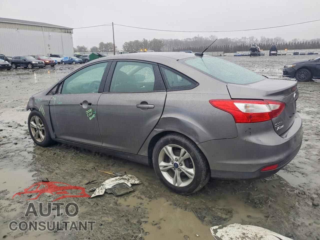 FORD FOCUS 2014 - 1FADP3F23EL319850