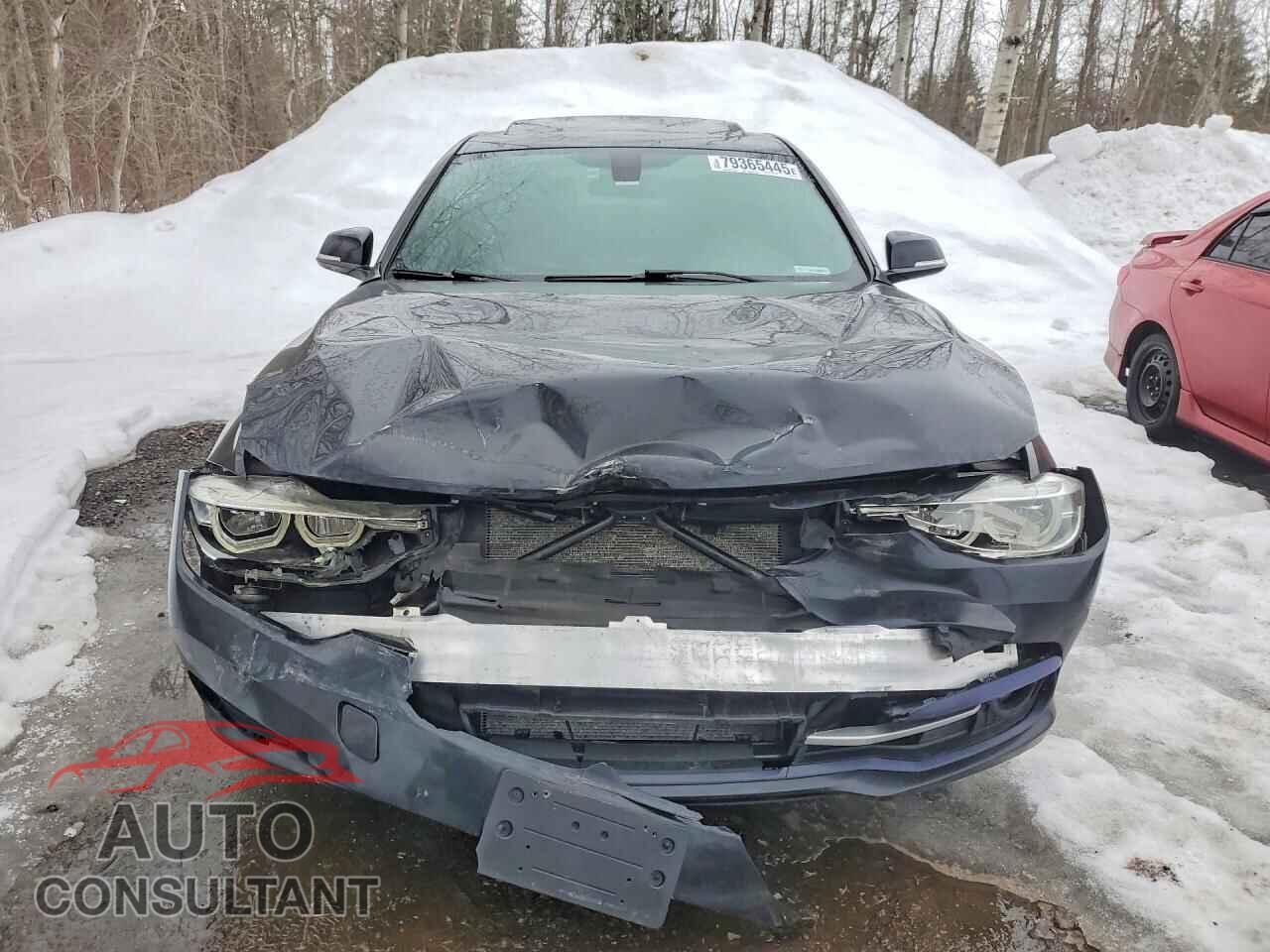BMW 330 2018 - WBA8D9C5XJA614744