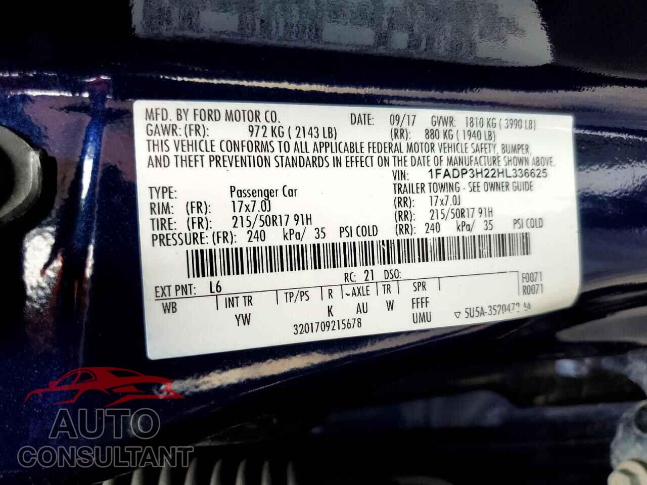 FORD FOCUS 2017 - 1FADP3H22HL336625