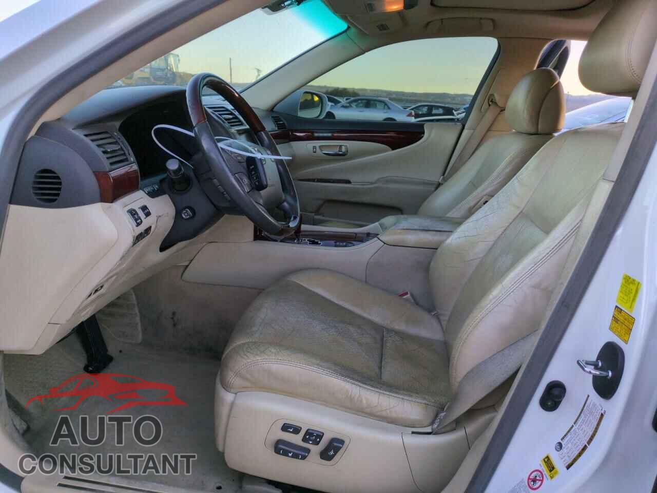 LEXUS LS460 2010 - JTHBL5EF5A5098519