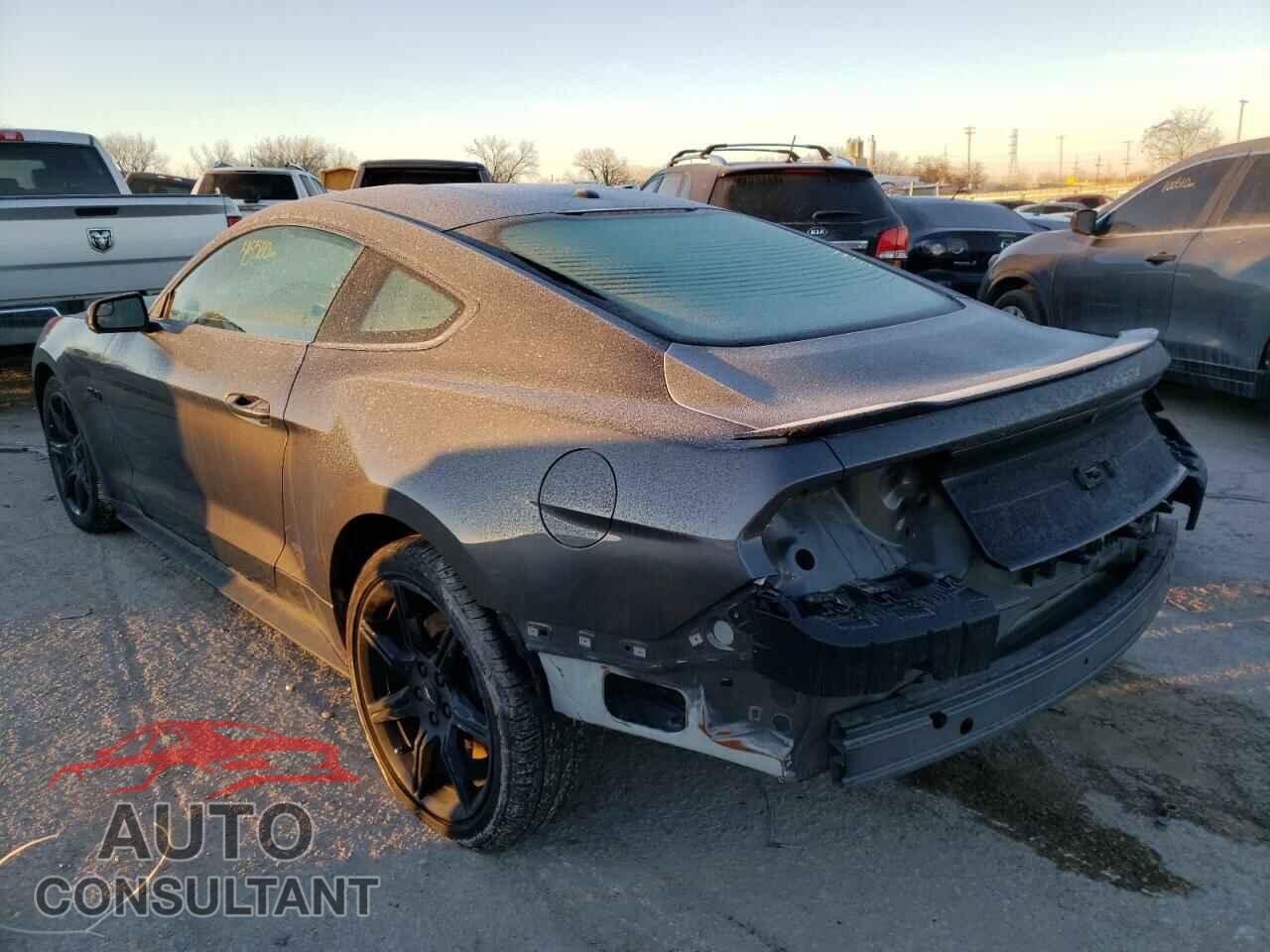 FORD MUSTANG 2018 - 1FA6P8CF1J5126852