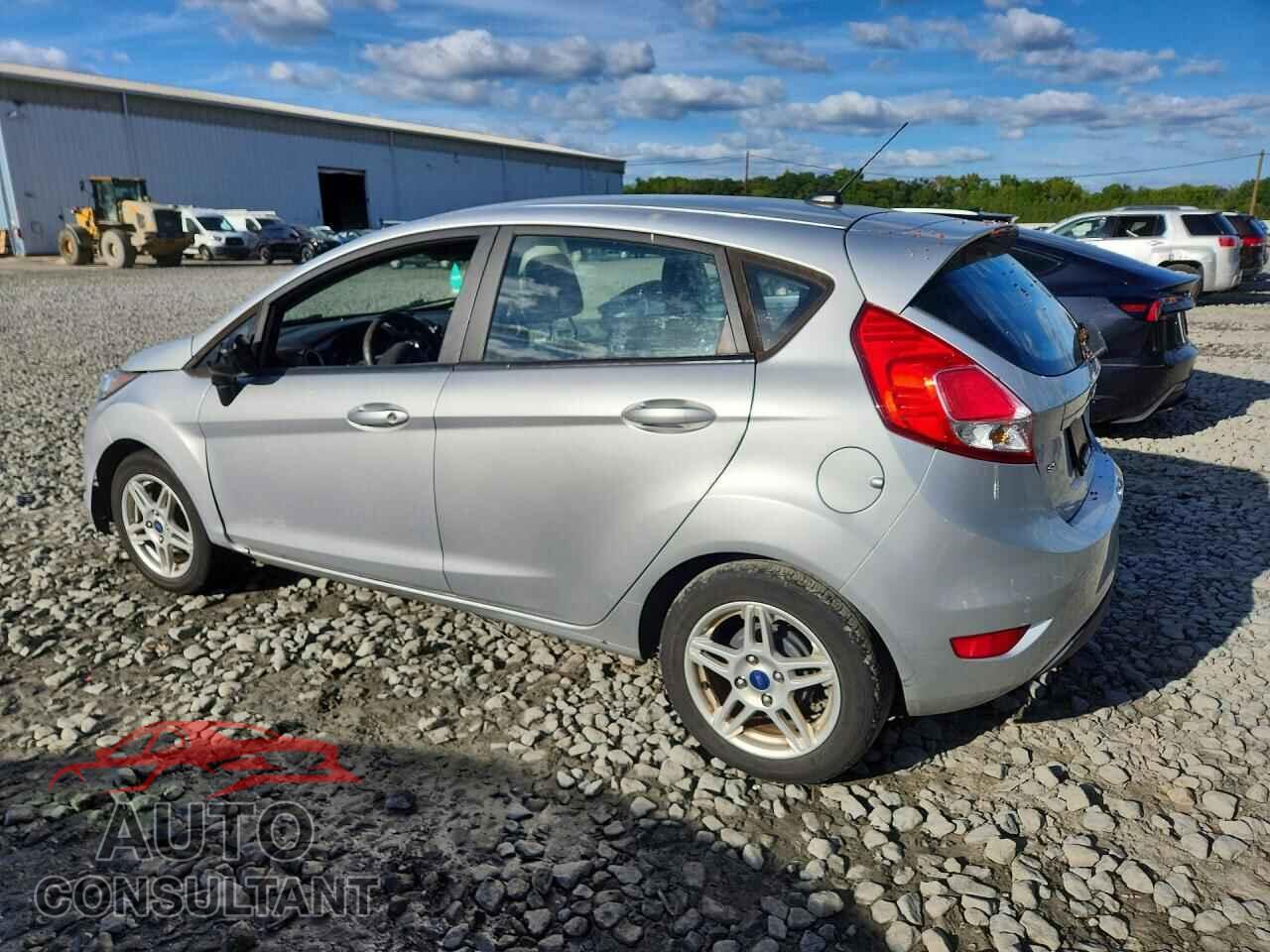 FORD FIESTA 2017 - 3FADP4EJXHM119095