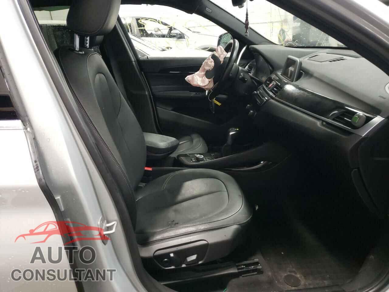BMW X1 2016 - WBXHT3C35G5E52403