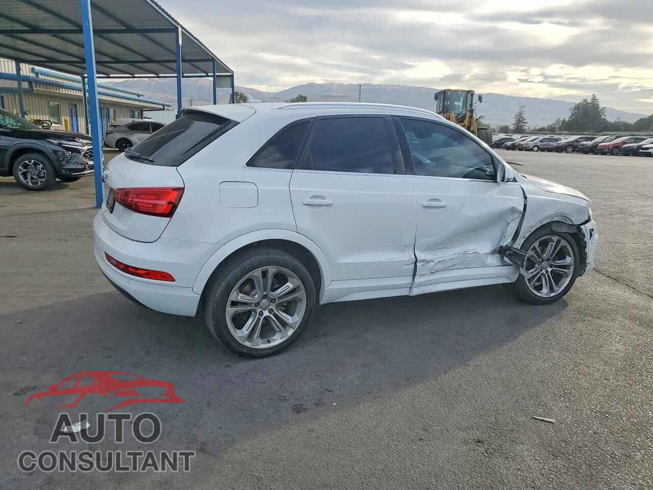 AUDI Q3 PREMIUM 2016 - WA1BFCFS0GR003384