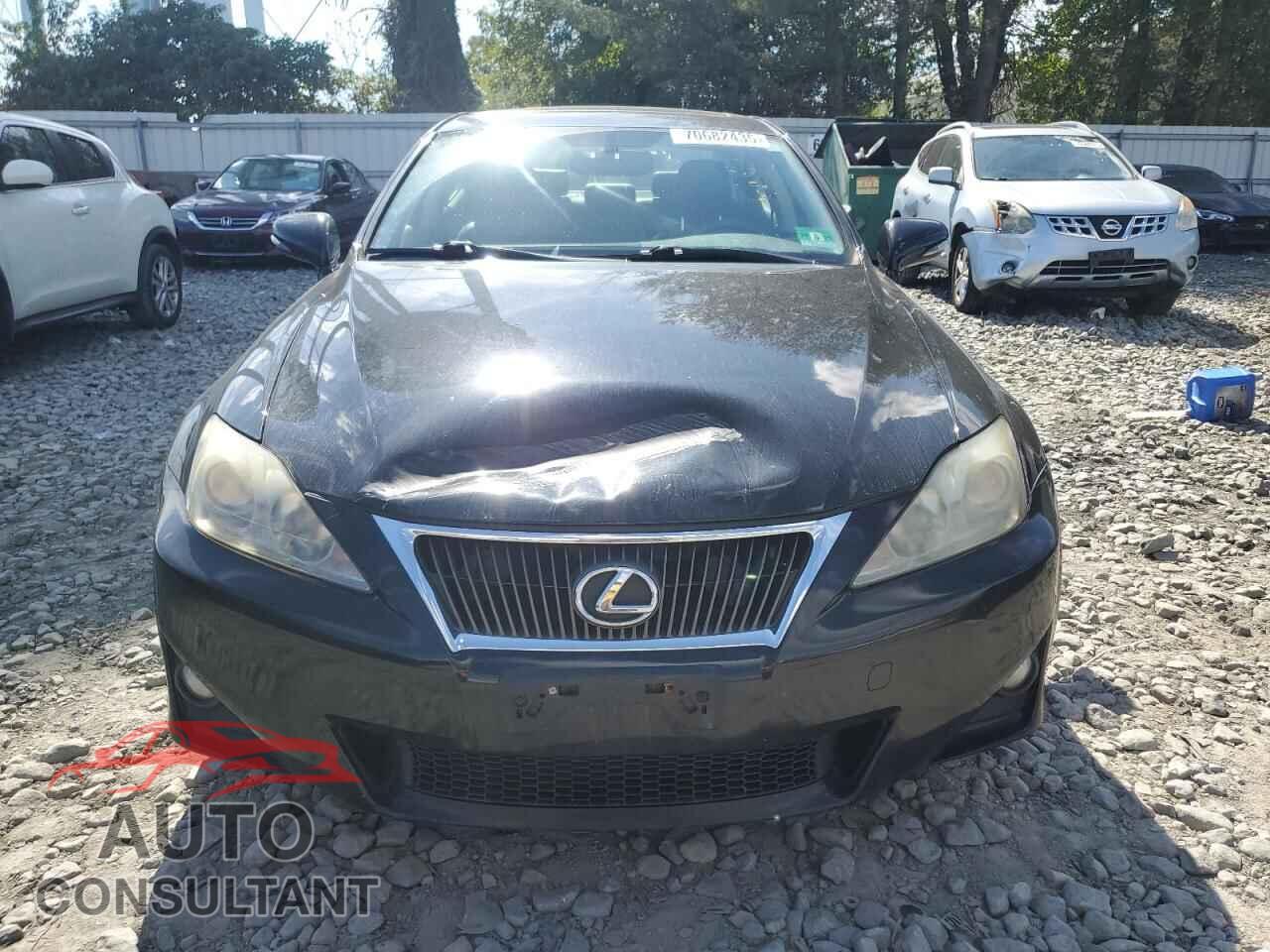 LEXUS IS 2012 - JTHCF5C25C5056026