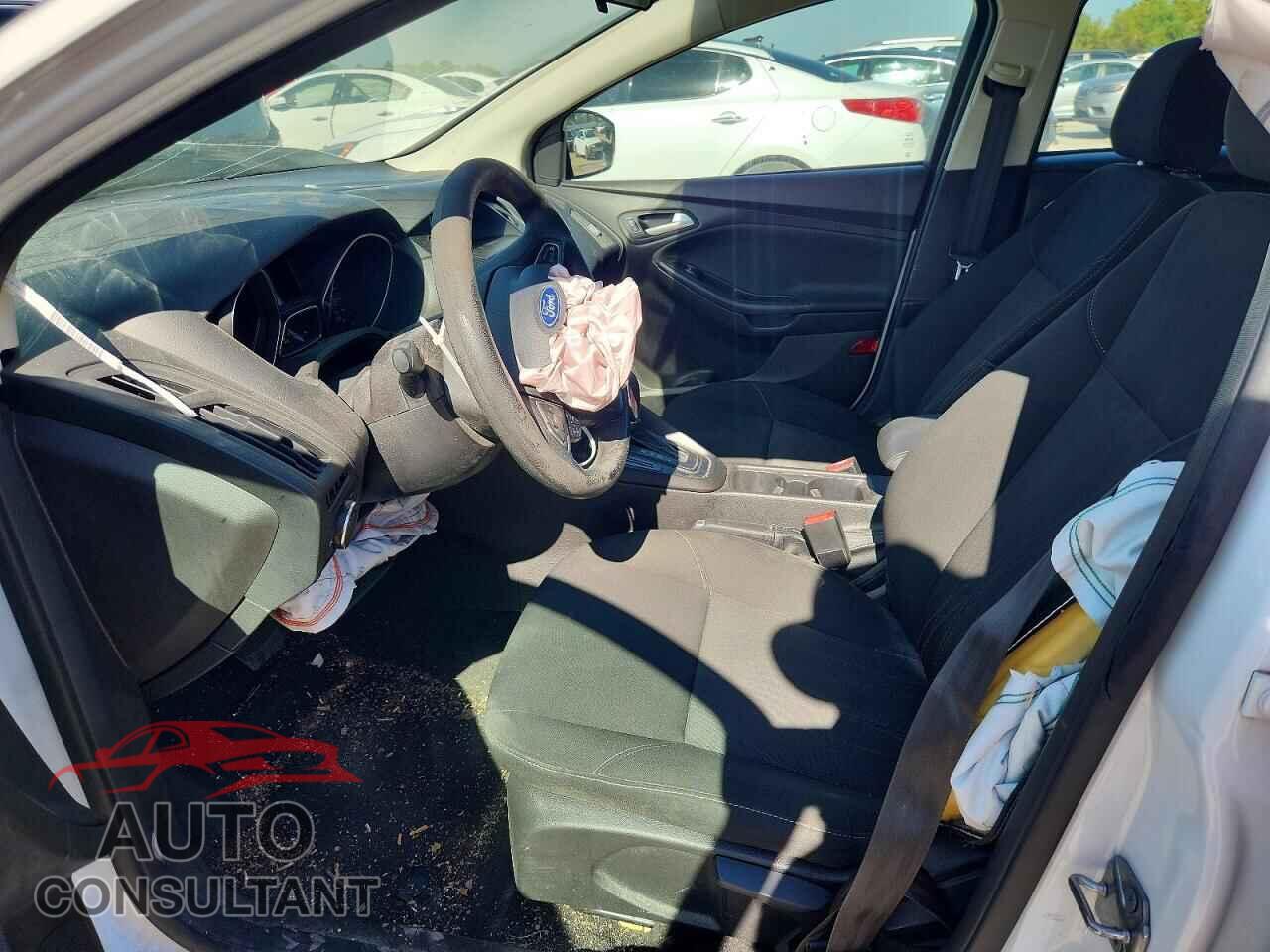 FORD FOCUS 2017 - 1FADP3K22HL342921