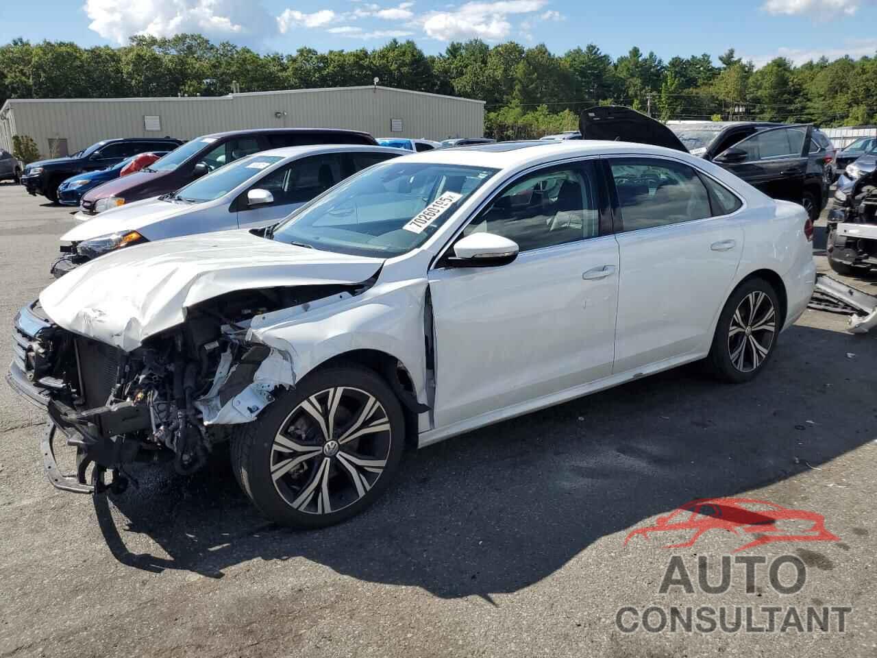 VOLKSWAGEN PASSAT 2021 - 1VWSA7A38MC011577