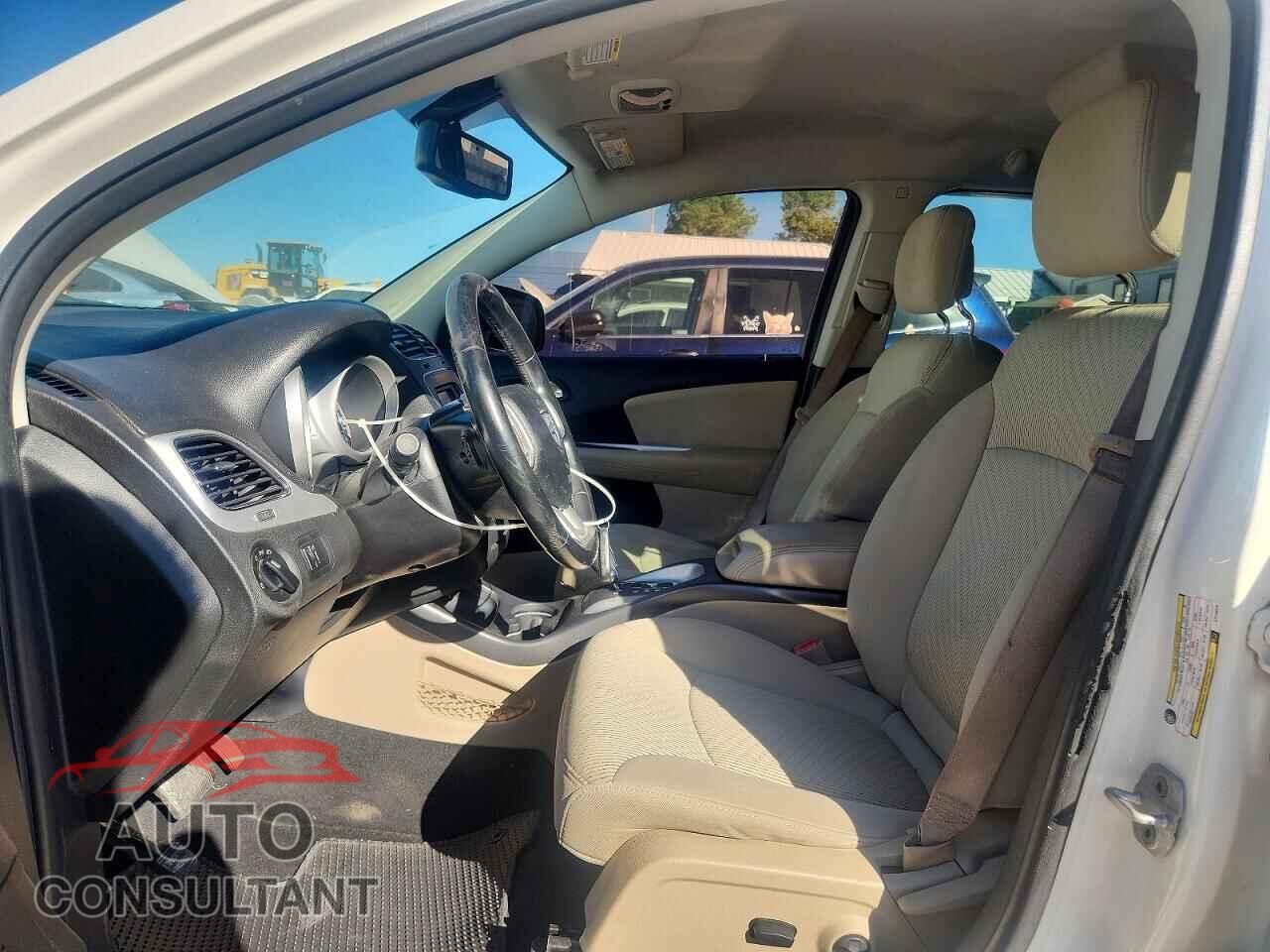DODGE JOURNEY 2012 - 3C4PDCAB7CT218075