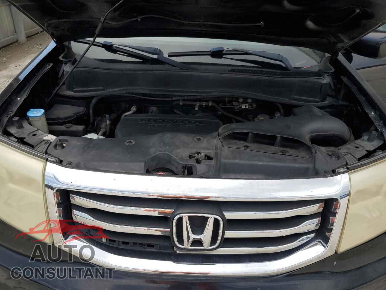 HONDA PILOT 2013 - 5FNYF3H63DB021489