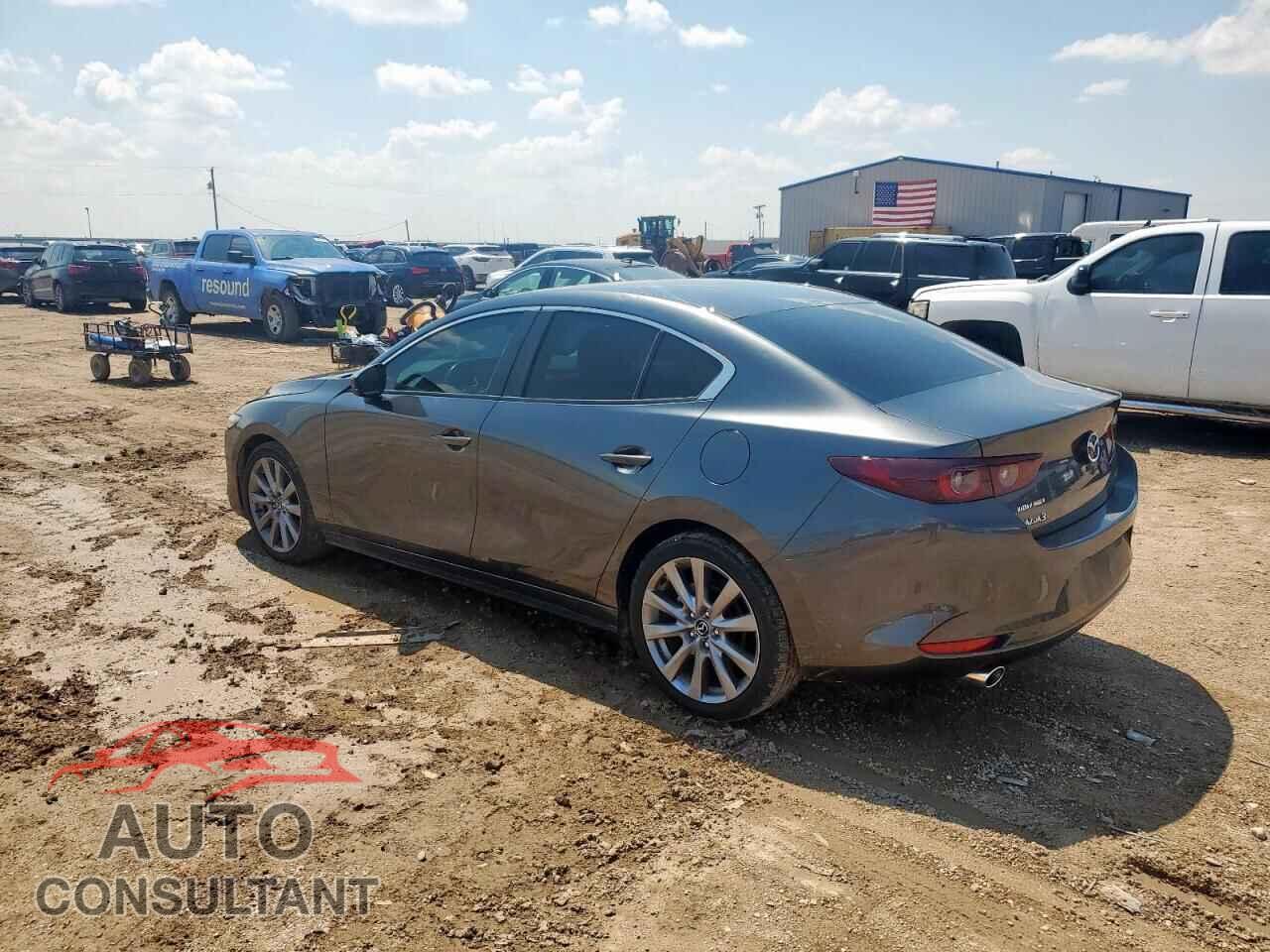 MAZDA 3 2023 - 3MZBPACM7PM356829