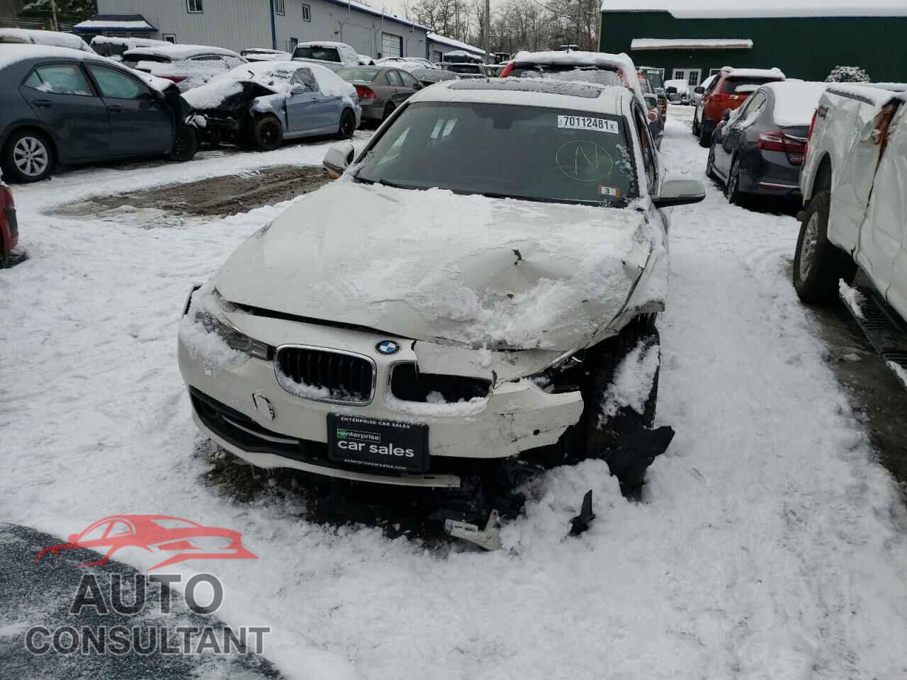 BMW 3 SERIES 2018 - WBA8D9C50JA013620