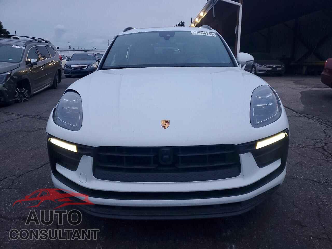 PORSCHE MACAN 2023 - WP1AA2A51PLB10439