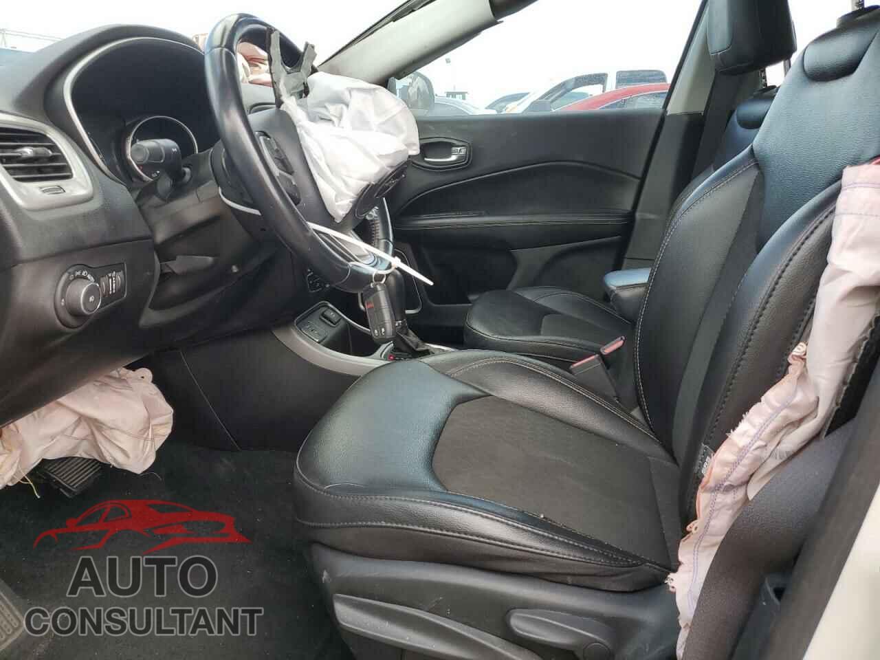 JEEP COMPASS 2020 - 3C4NJCBB2LT133966