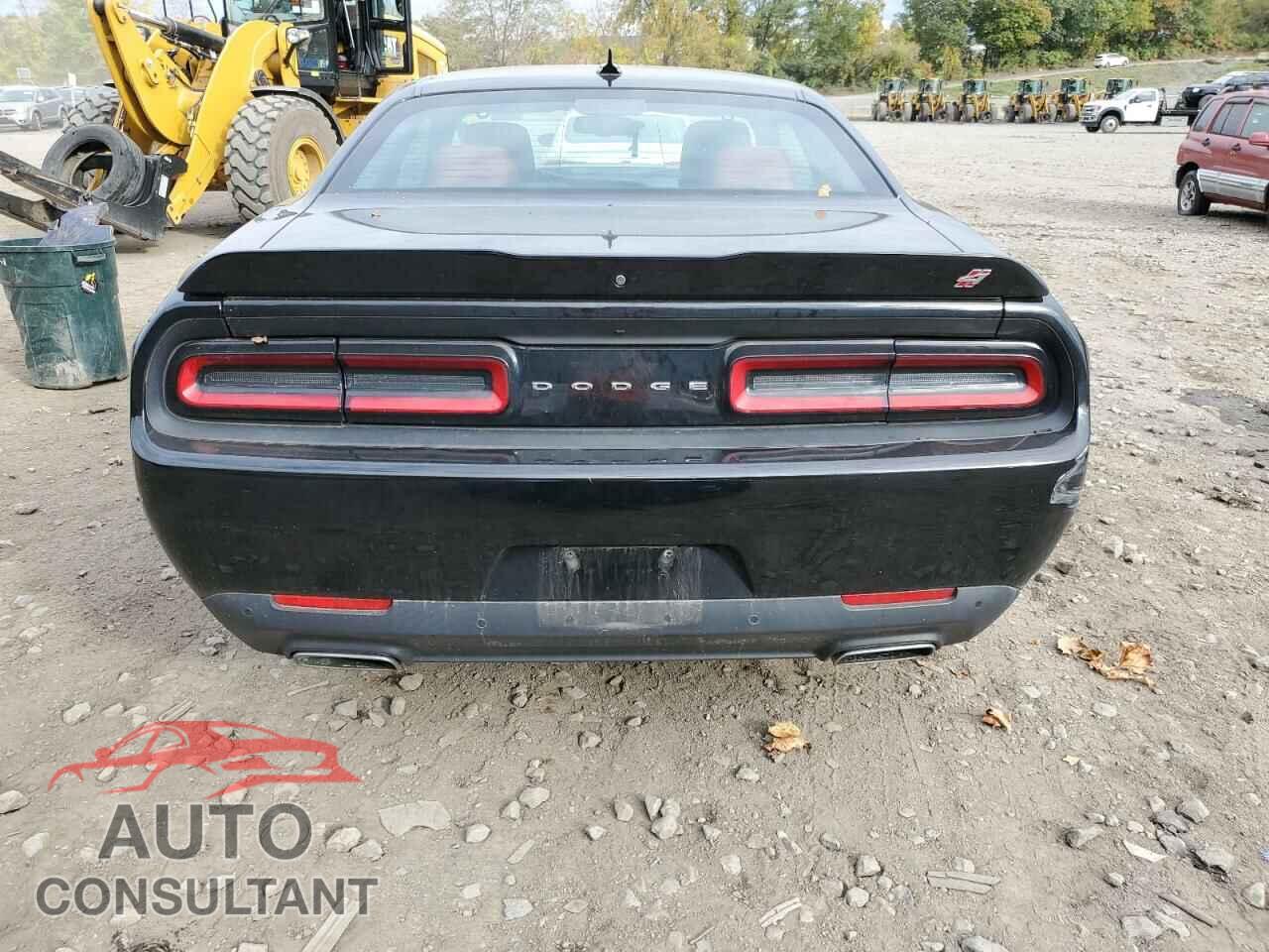 DODGE CHALLENGER 2018 - 2C3CDZGG5JH272196