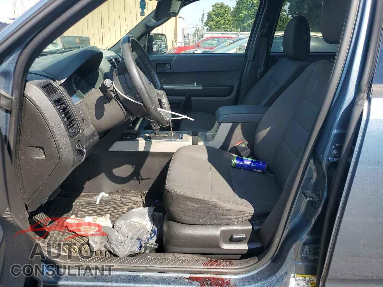 FORD ESCAPE 2011 - 1FMCU0D75BKA80231