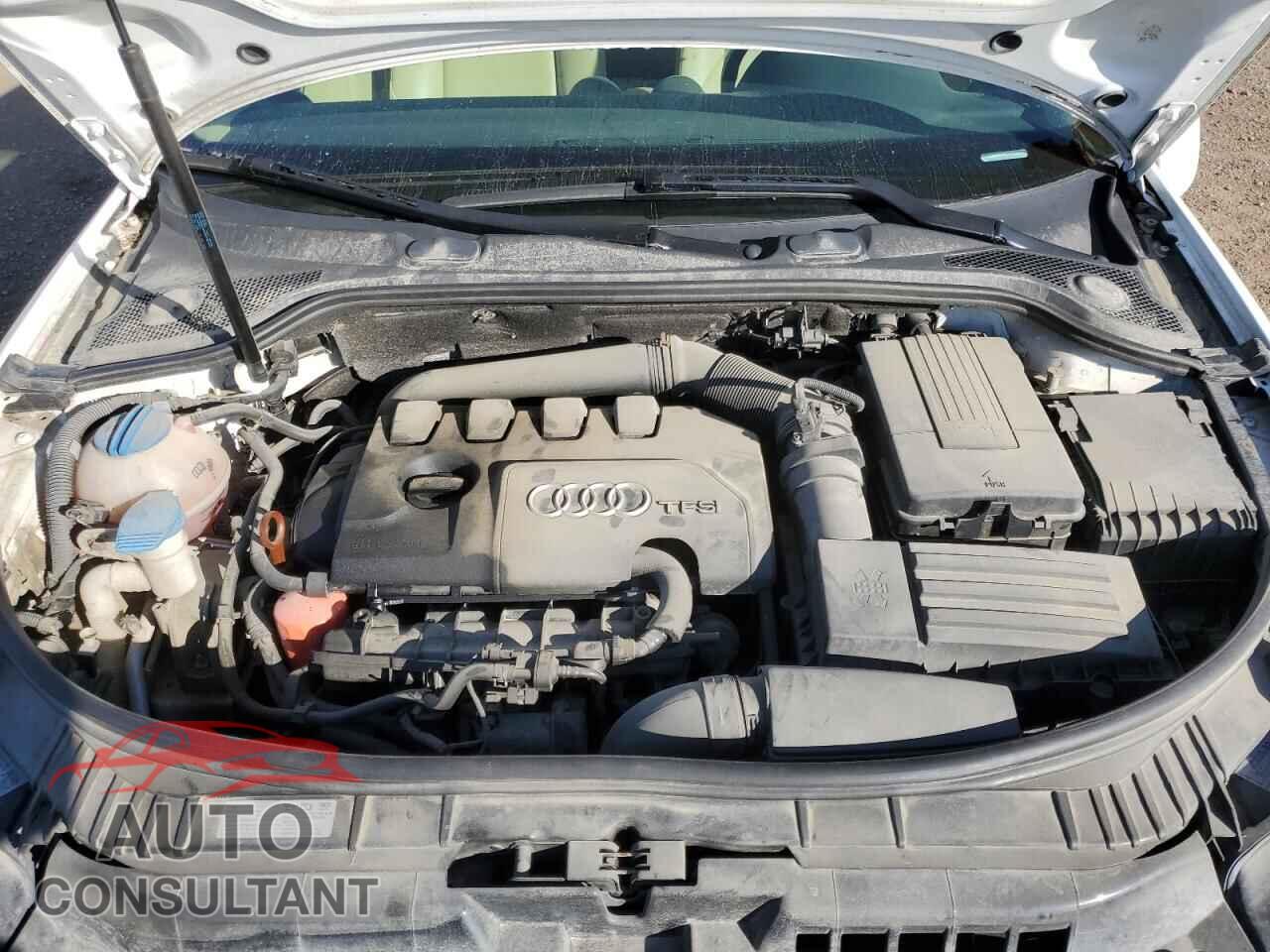 AUDI A3 2011 - WAUNFCFM1BA078779