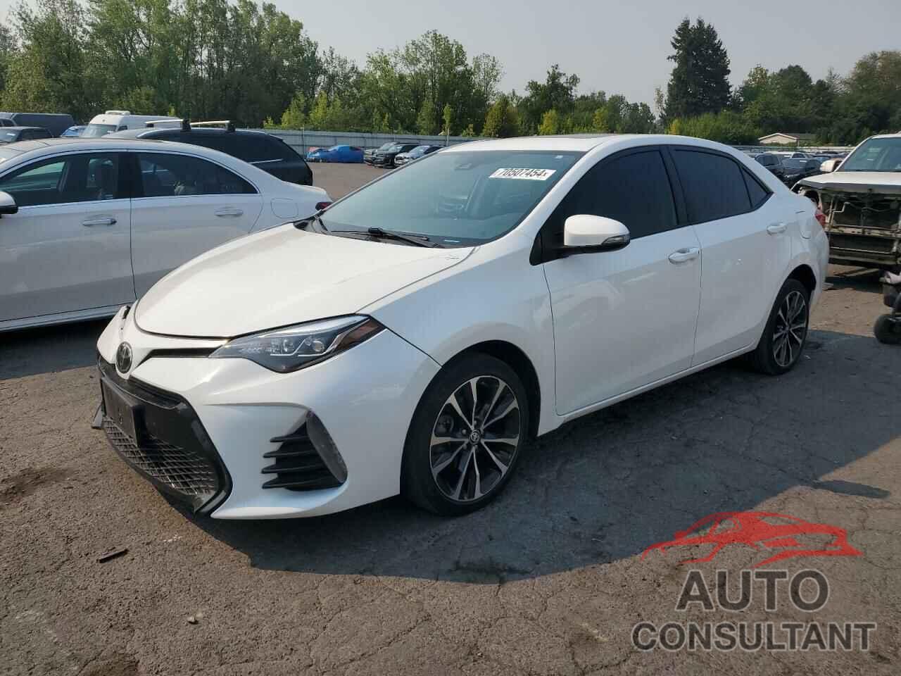 TOYOTA COROLLA 2018 - 5YFBURHE3JP791682