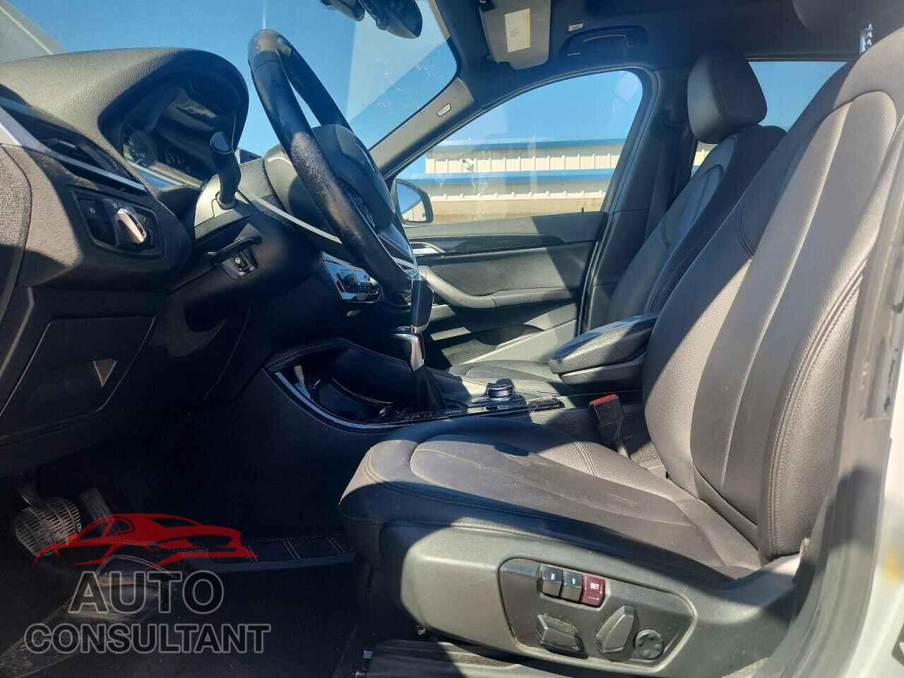 BMW X1 2016 - WBXHT3C37G5E55464