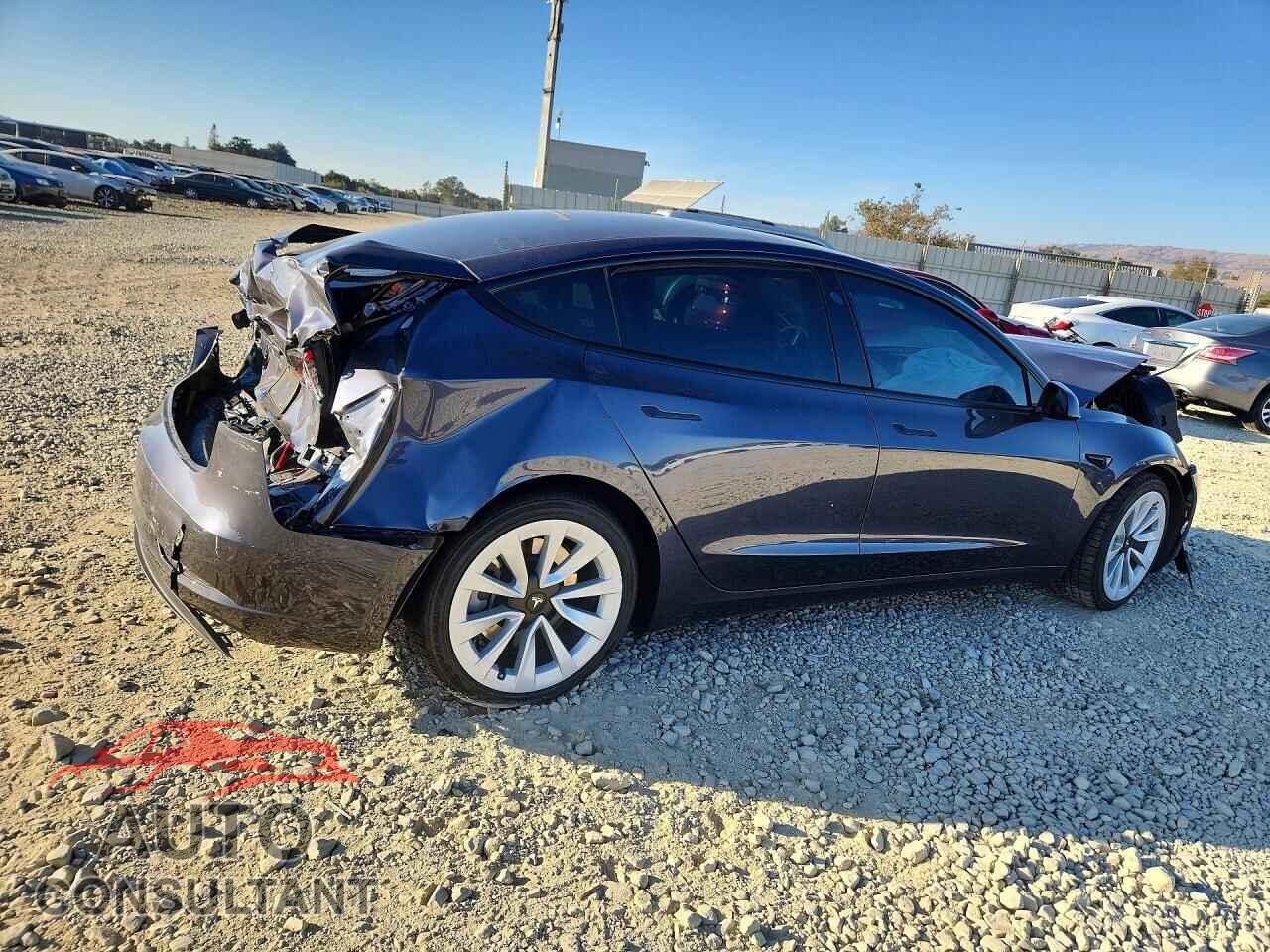 TESLA MODEL 3 2023 - 5YJ3E1EAXPF705440