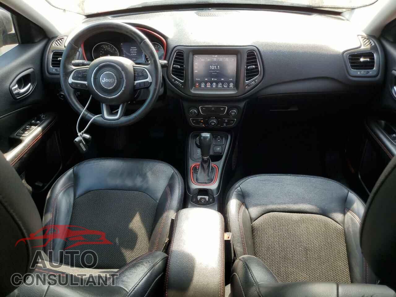 JEEP COMPASS 2018 - 3C4NJDDB3JT262864