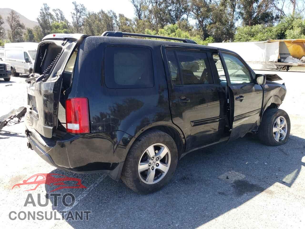 HONDA PILOT 2009 - 5FNYF38509B015955