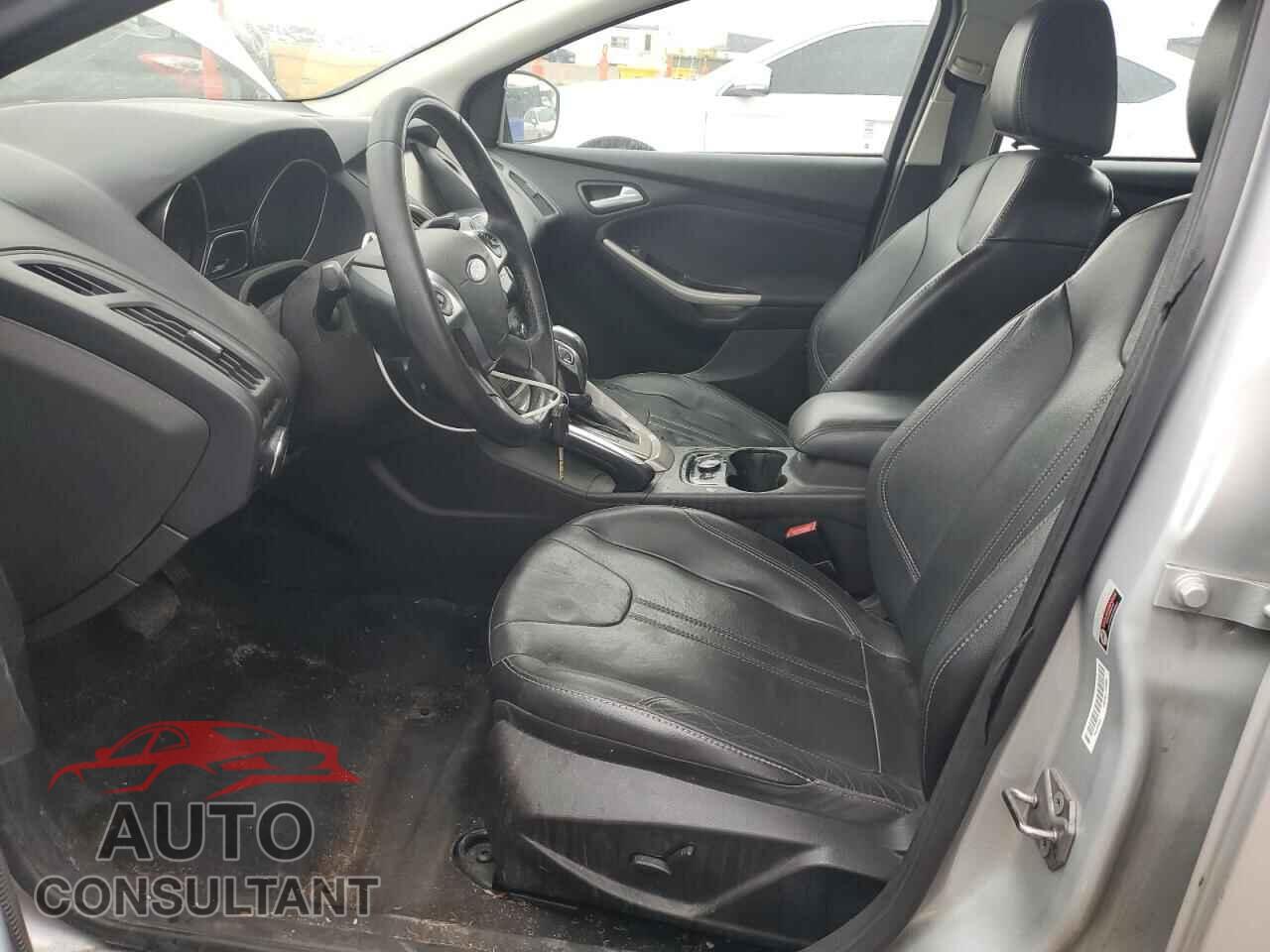 FORD FOCUS 2012 - 1FAHP3H24CL446196