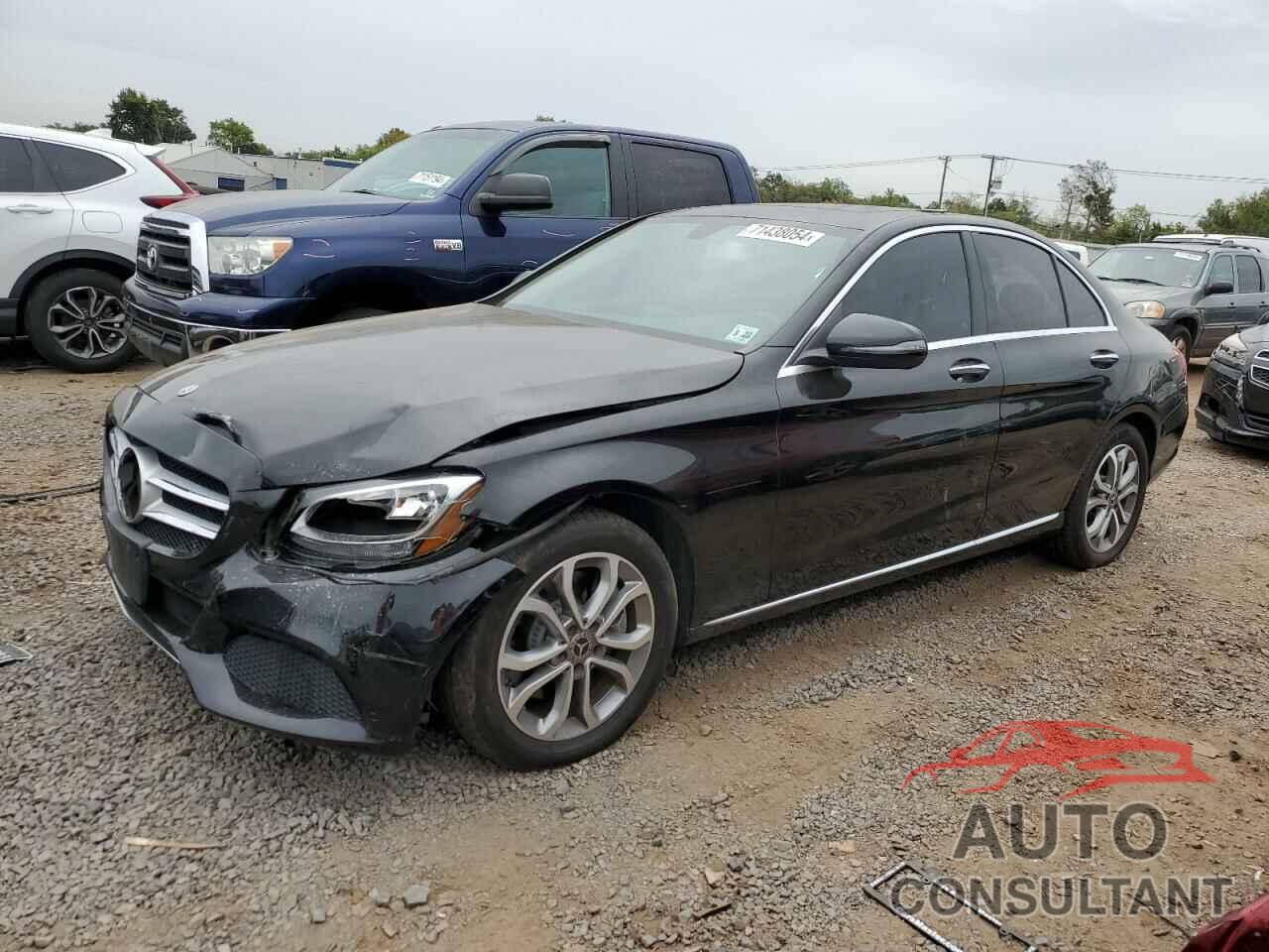 MERCEDES-BENZ C-CLASS 2018 - 55SWF4KB9JU248361
