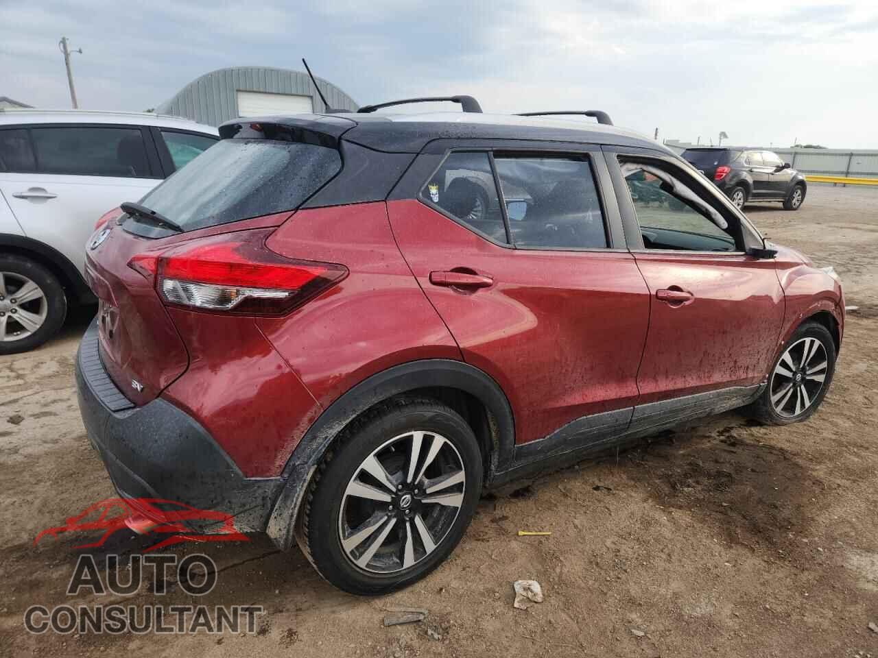 NISSAN KICKS 2019 - 3N1CP5CU3KL560852