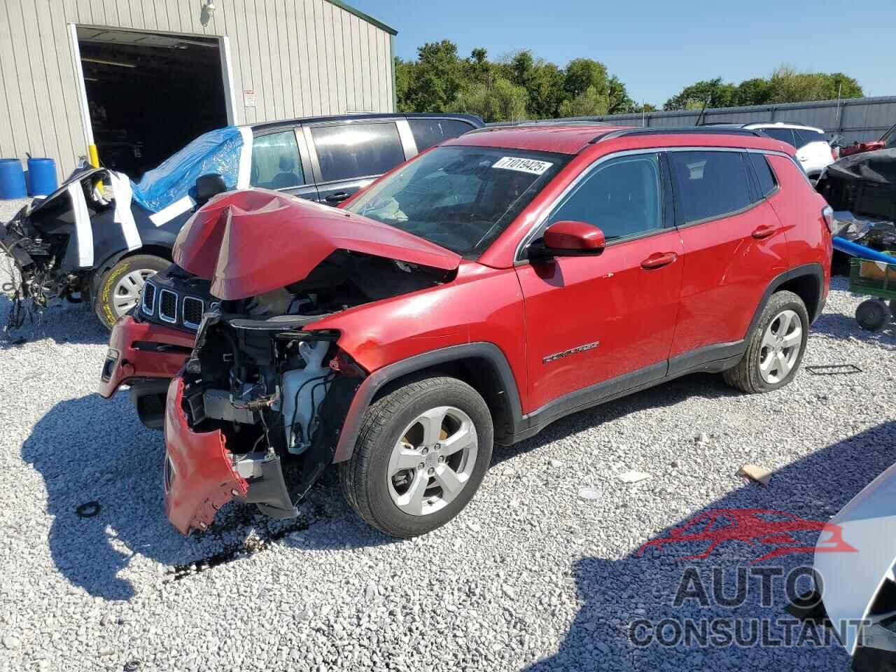 JEEP COMPASS 2018 - 3C4NJDBB9JT333133