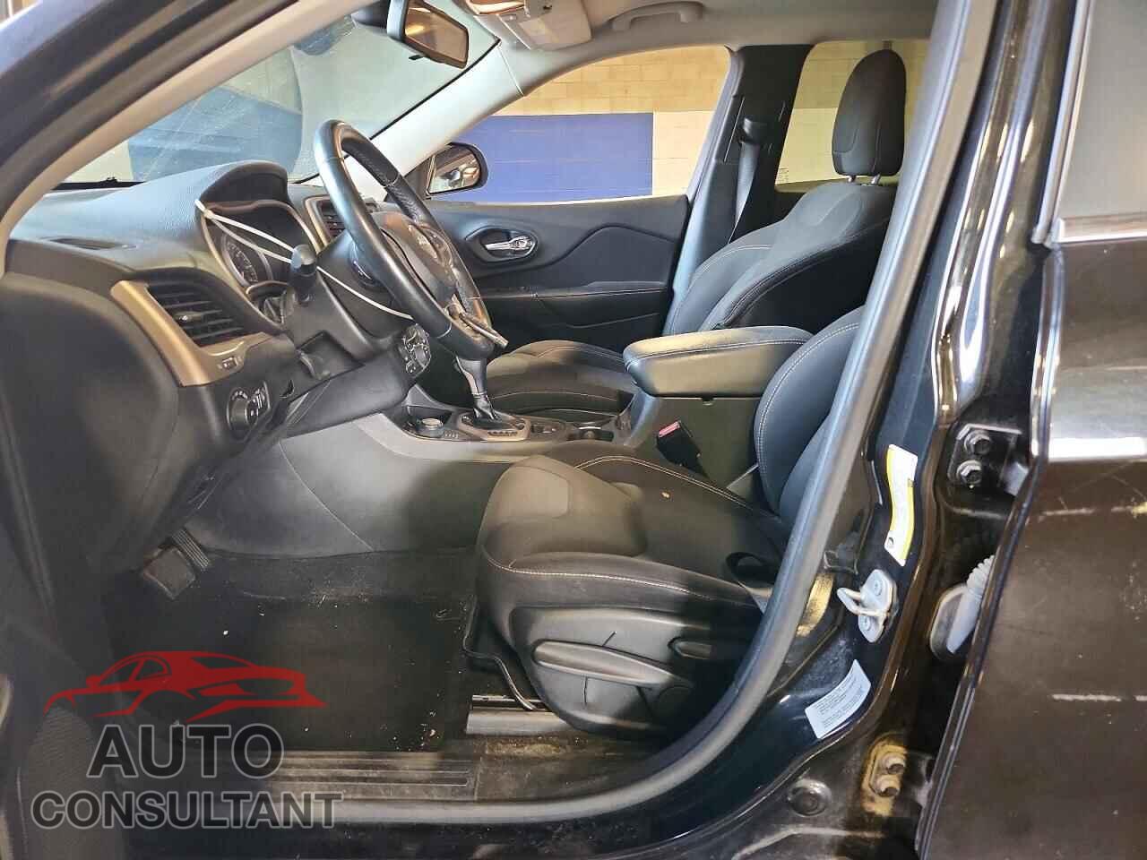 JEEP CHEROKEE 2015 - 1C4PJMCB2FW784588