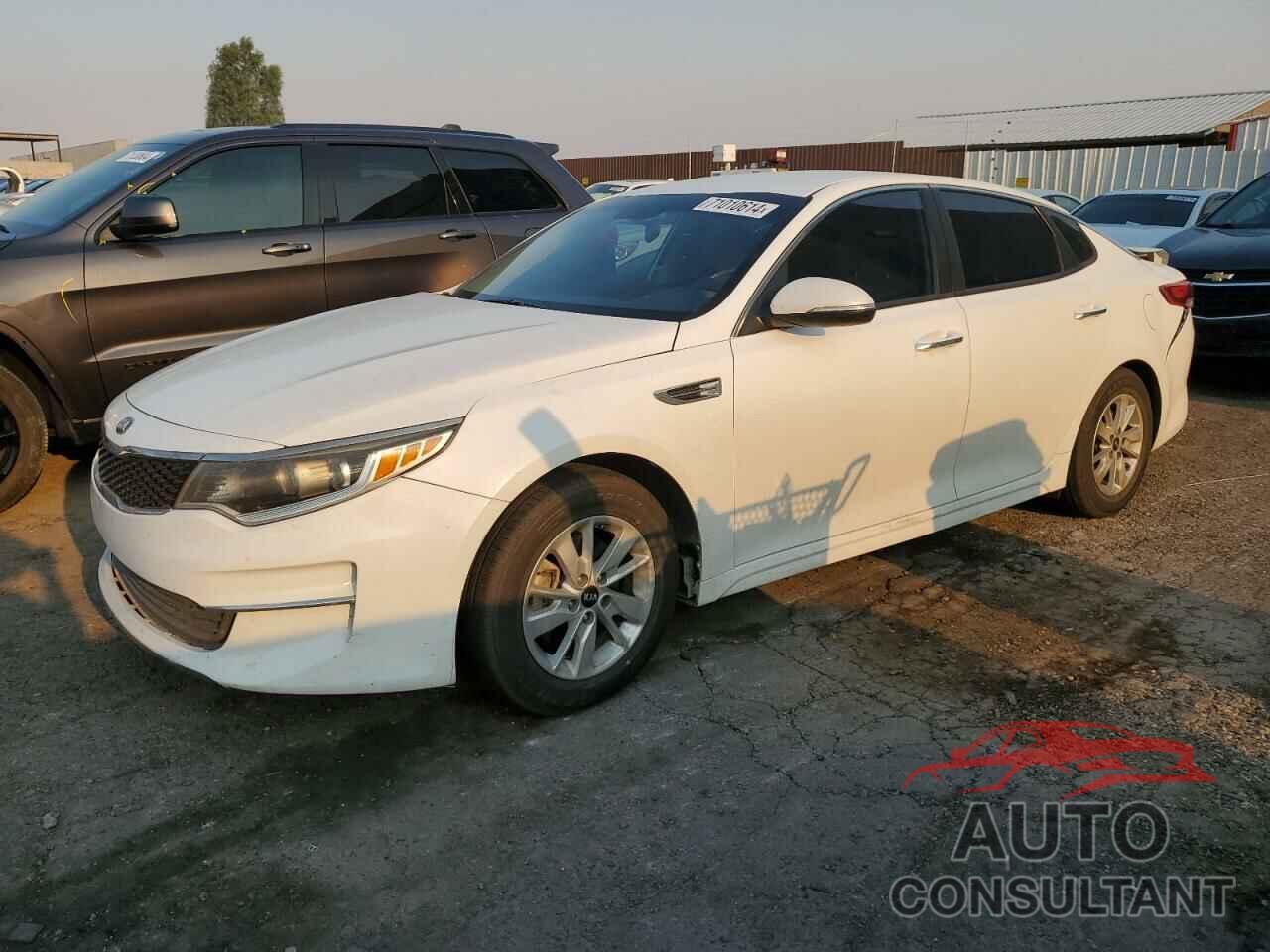 KIA OPTIMA 2018 - 5XXGT4L37JG208895