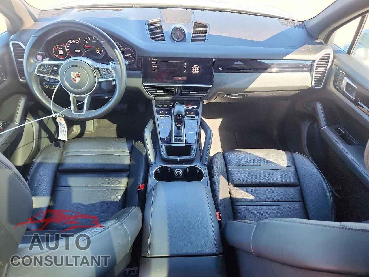 PORSCHE CAYENNE 2023 - WP1AA2AY9PDA10951