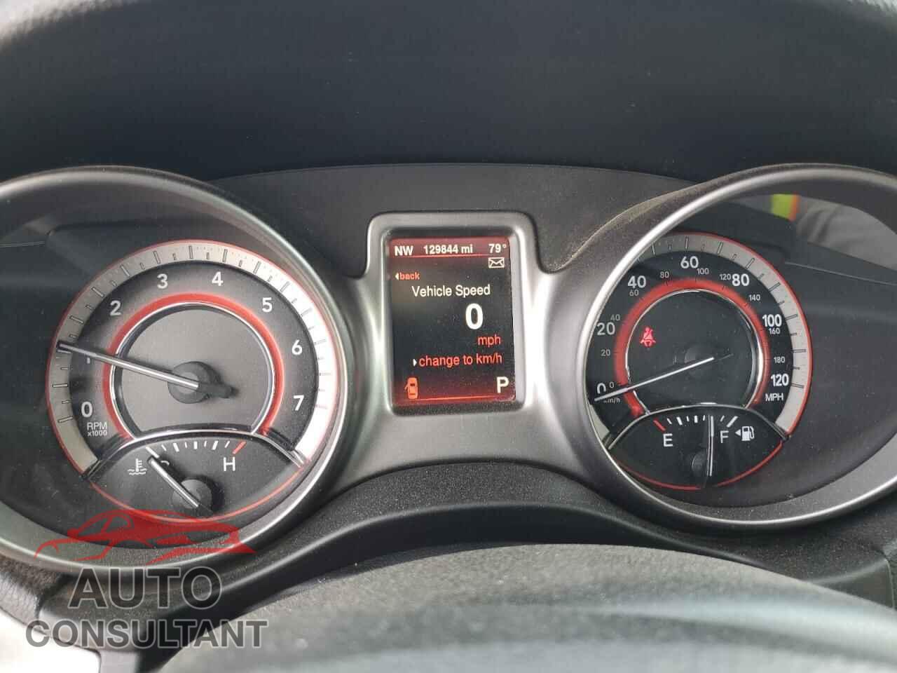 DODGE JOURNEY 2015 - 3C4PDCGG0FT714312