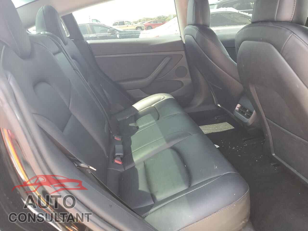 TESLA MODEL 3 2023 - 5YJ3E1EA0PF452080