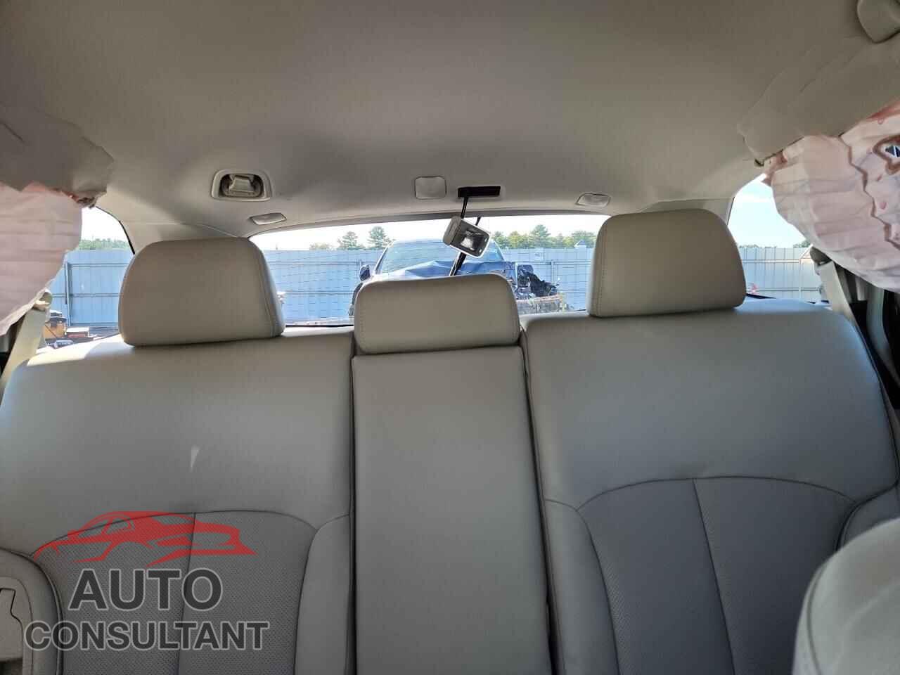 SUBARU OUTBACK 2014 - 4S4BRDKCXE2249913