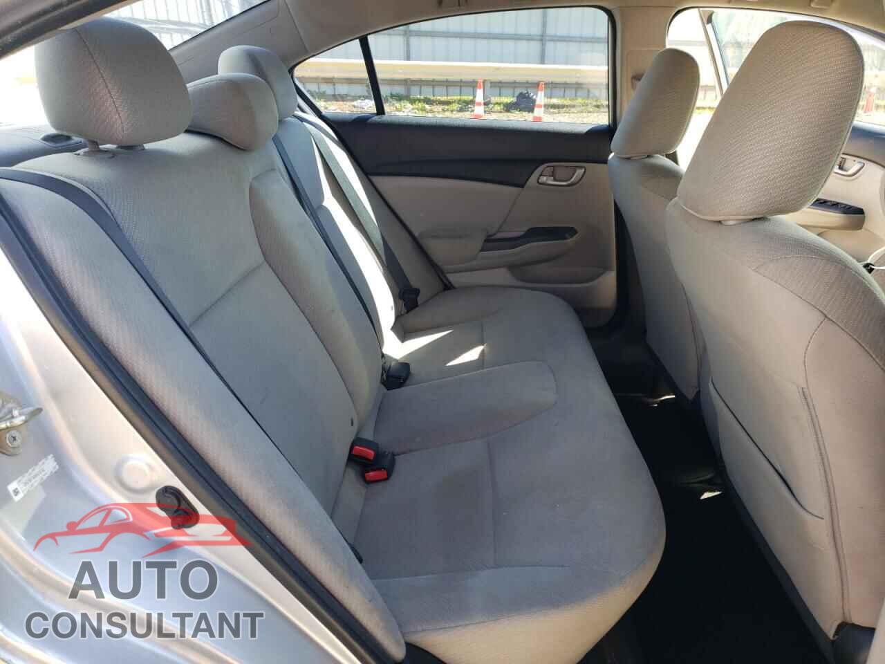 HONDA CIVIC 2013 - 2HGFB2F59DH572755