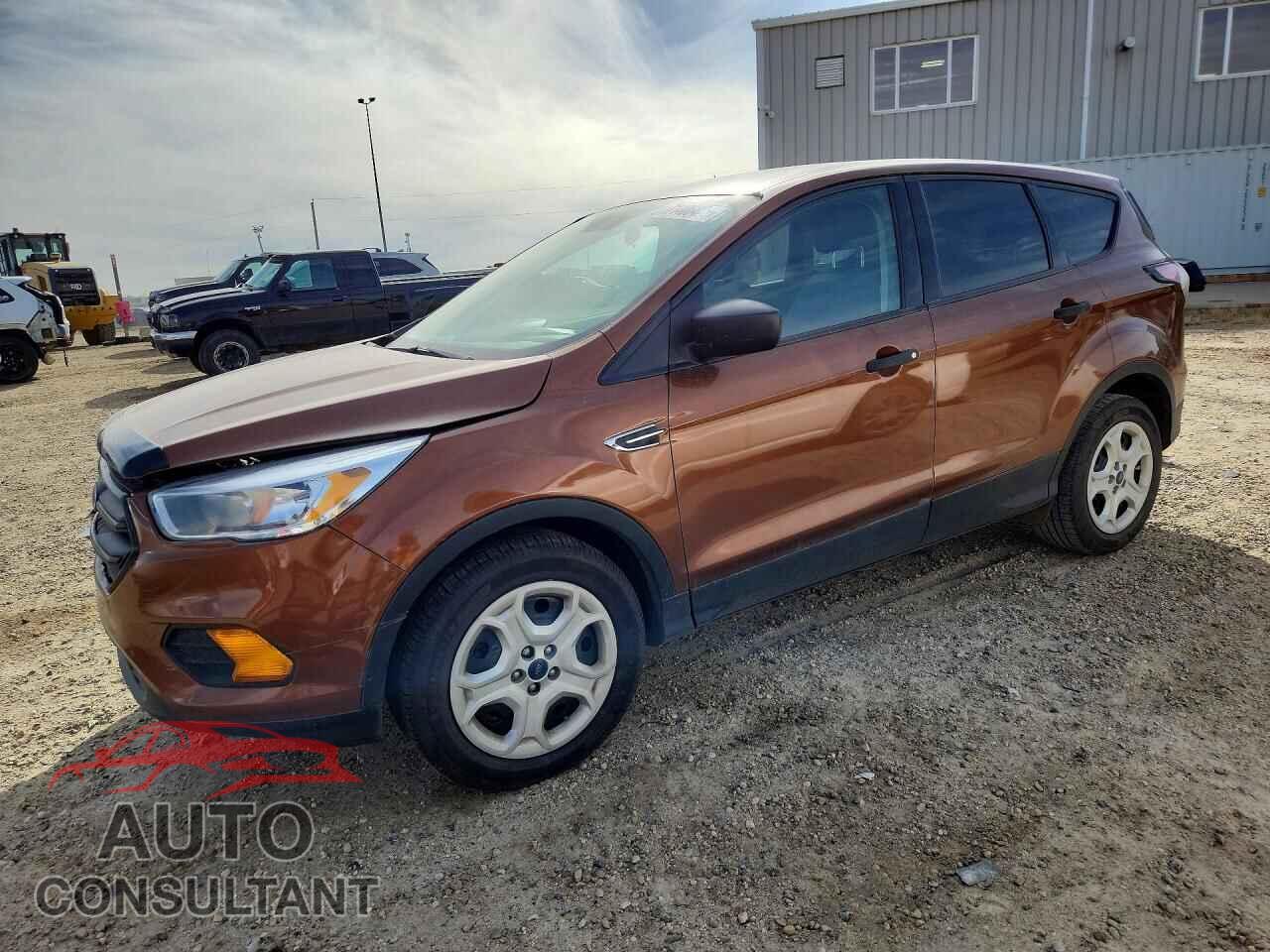FORD ESCAPE 2017 - 1FMCU0F79HUD31746