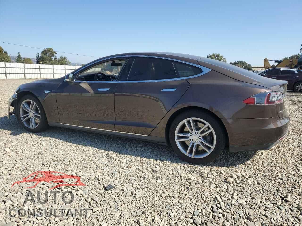 TESLA MODEL S 2014 - 5YJSA1H10EFP32193