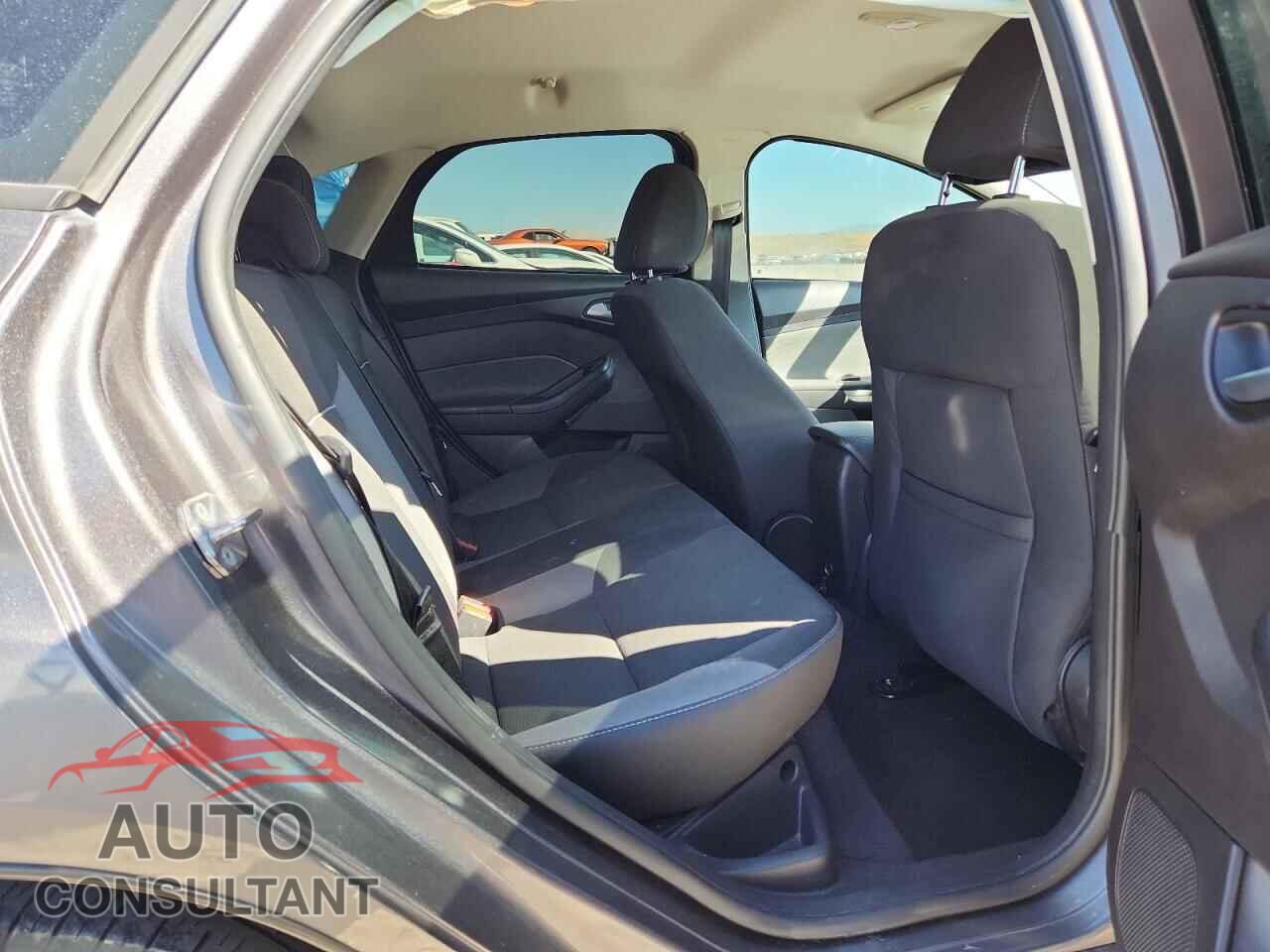 FORD FOCUS 2012 - 1FAHP3F23CL463073
