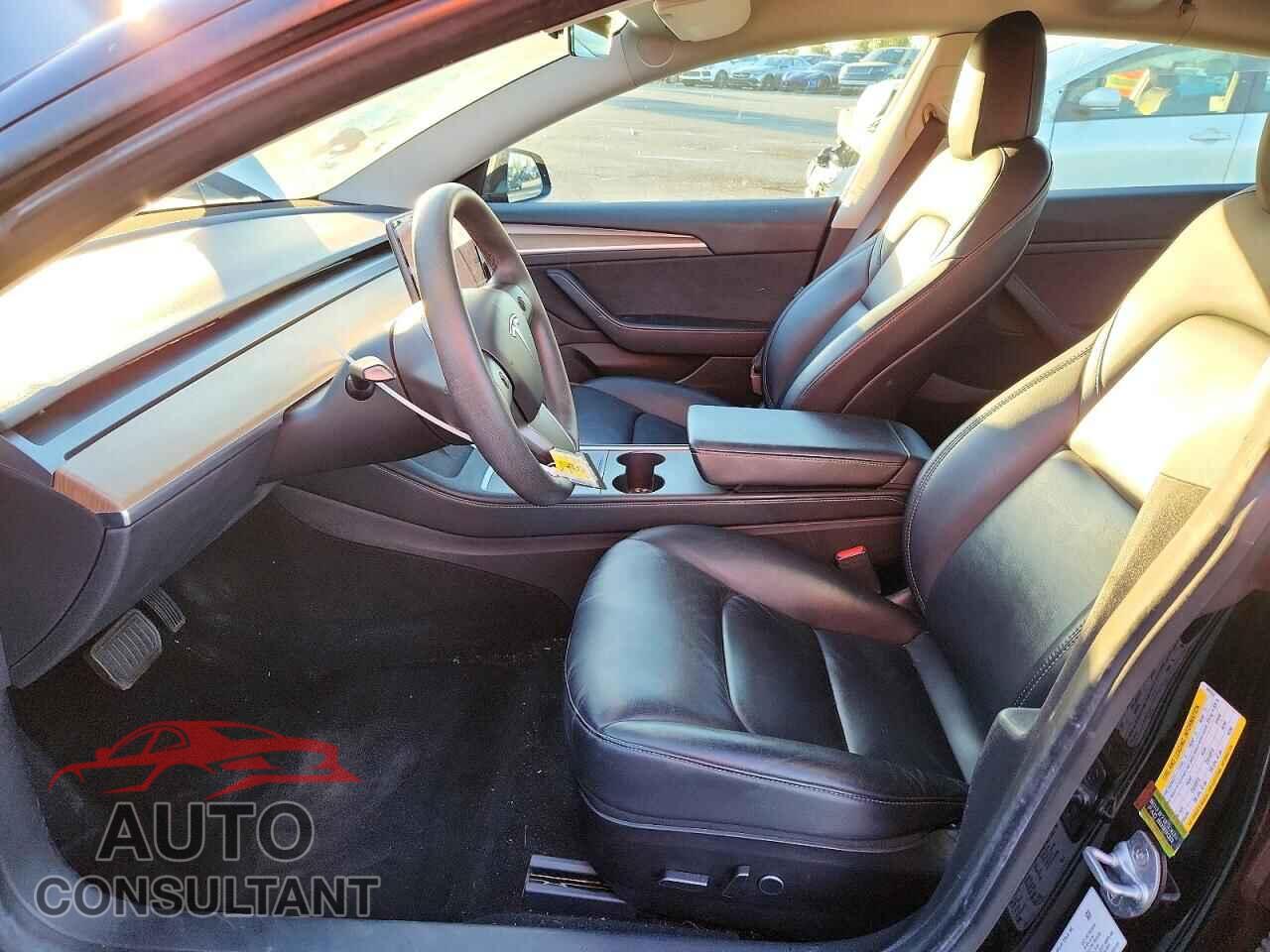 TESLA MODEL 3 2022 - 5YJ3E1EA8NF147553