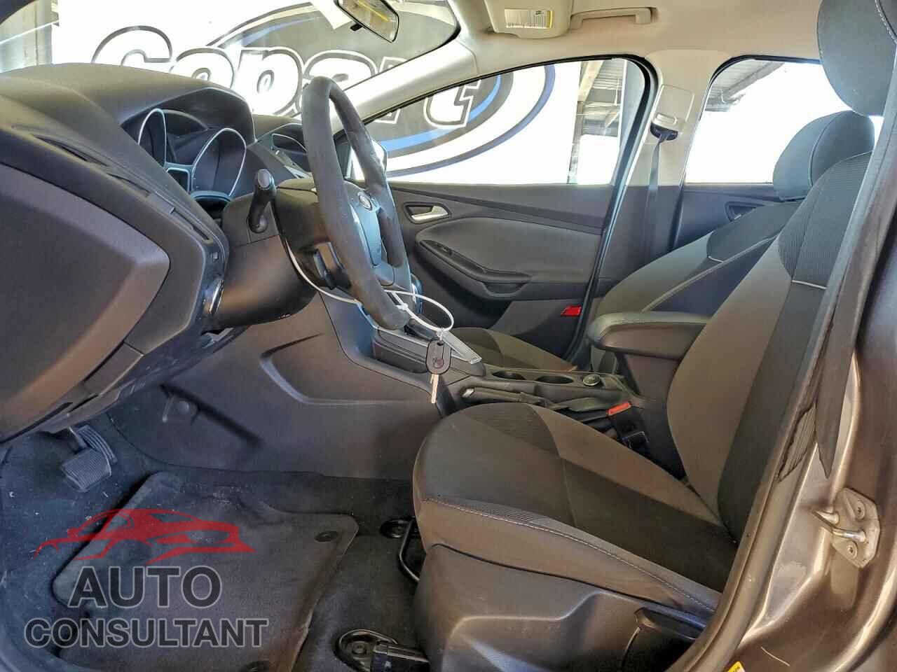 FORD FOCUS 2014 - 1FADP3F24EL268505