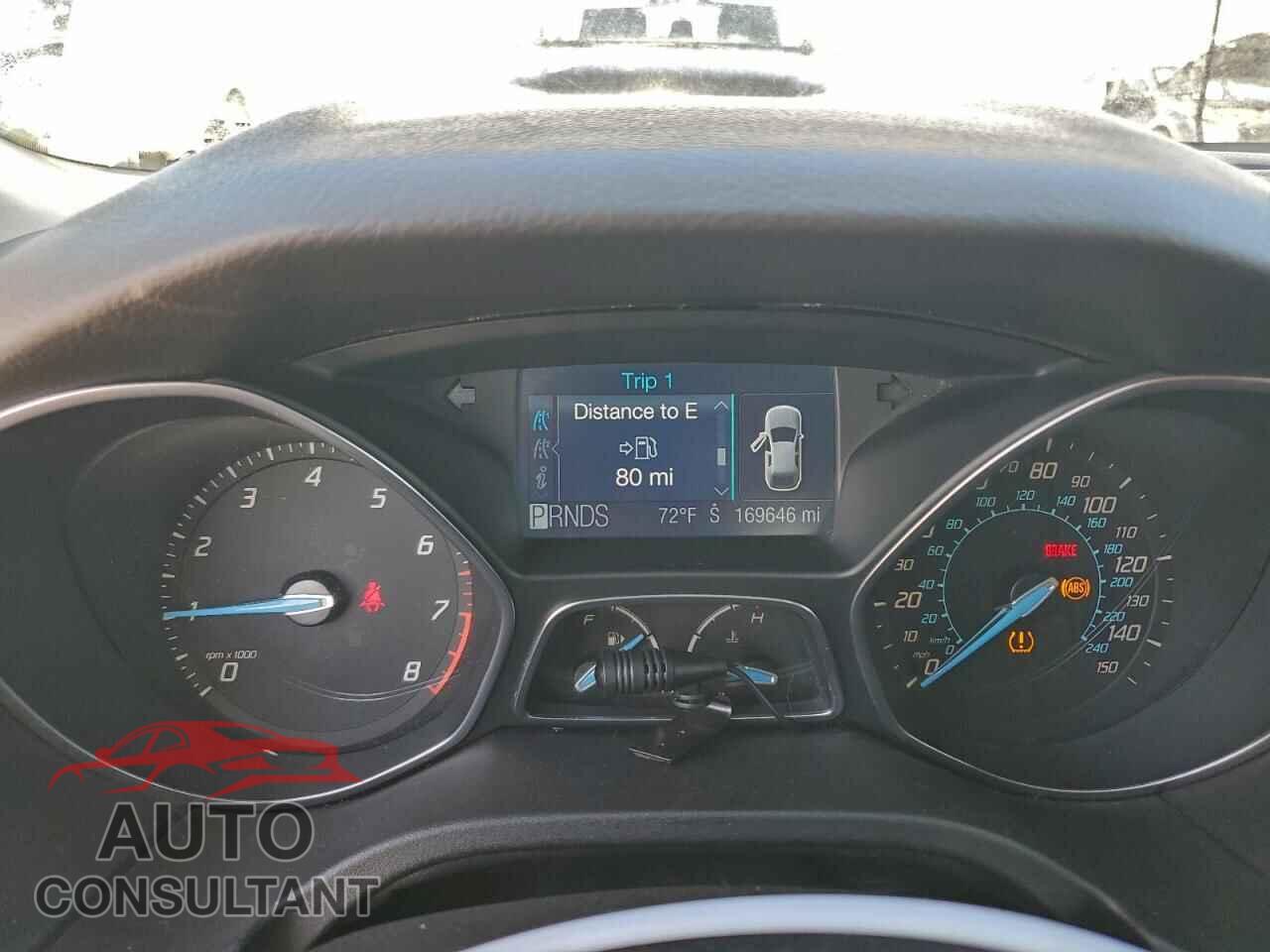 FORD FOCUS 2012 - 1FAHP3M29CL339926